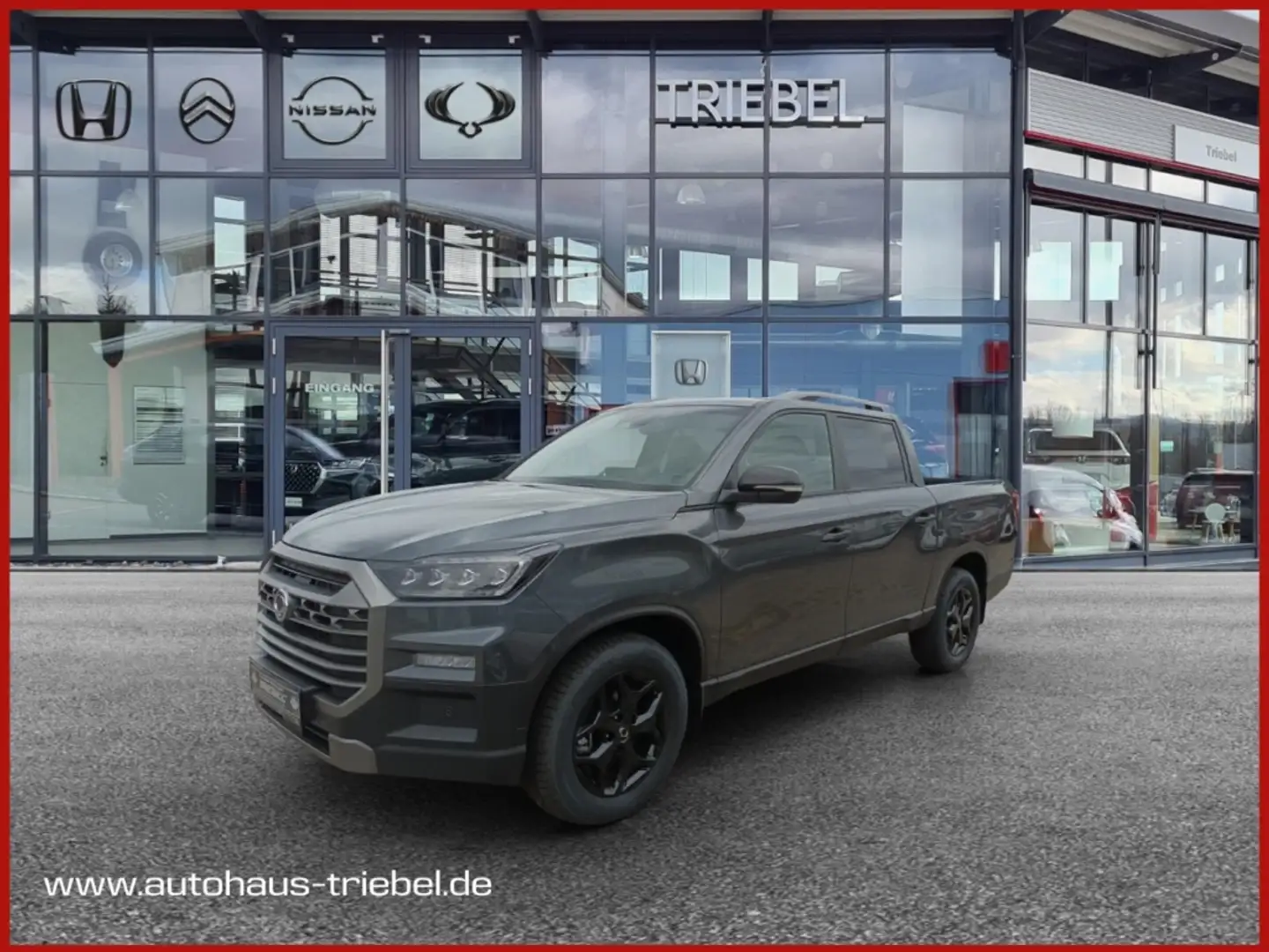 SsangYong Musso Black 4WD 2.2 AT NAVI 2-Z-KLIMAAUTOMATIK RÜCKFAHRK Black - 1