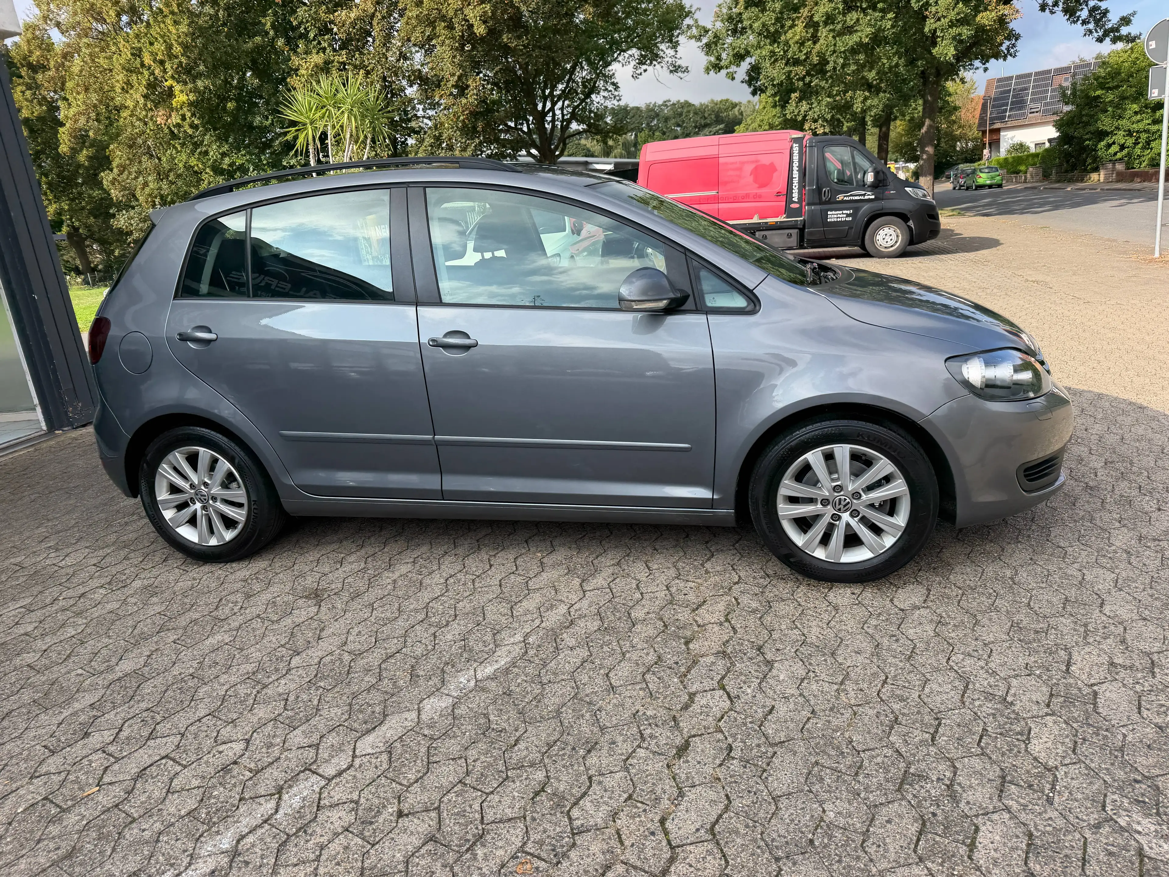 Volkswagen Golf Plus Trendline"1.HAND"TÜV/AU"NEU"12MonateGarantie" — photo 6