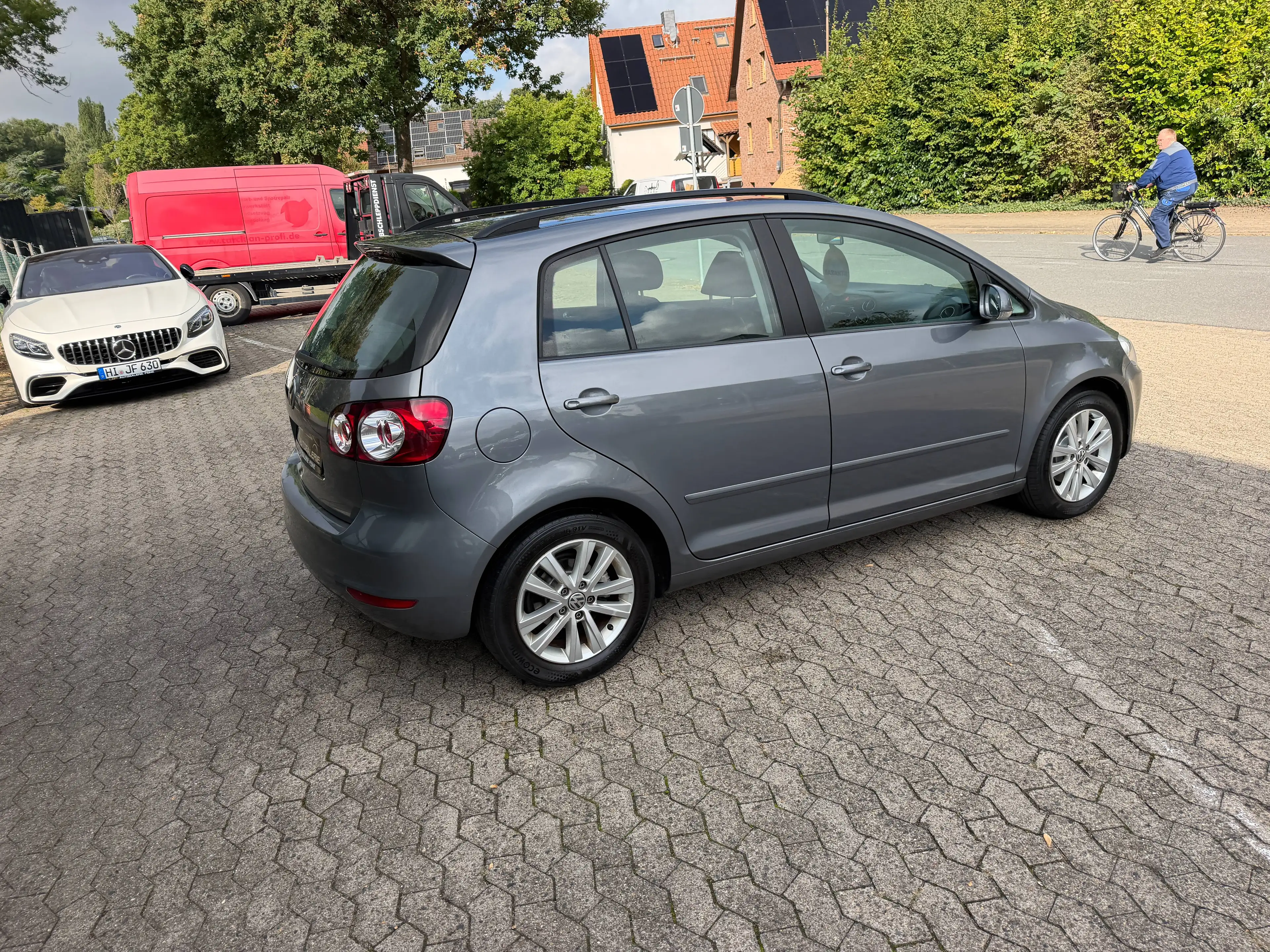 Volkswagen Golf Plus Trendline"1.HAND"TÜV/AU"NEU"12MonateGarantie" — photo 8