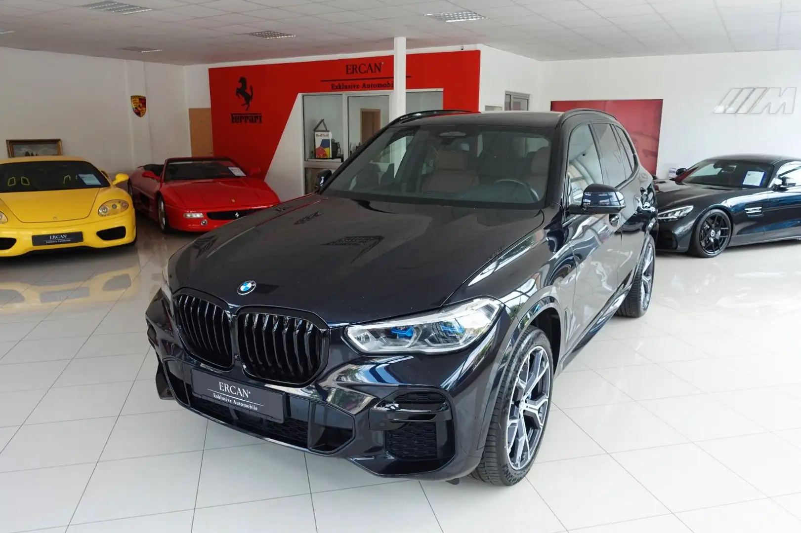 BMW X5 xDrive 40d M Sport / Laser / DKey / HK / 19% Noir - 1
