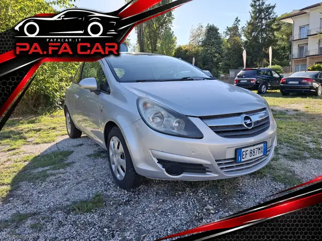 Opel Corsa view 3