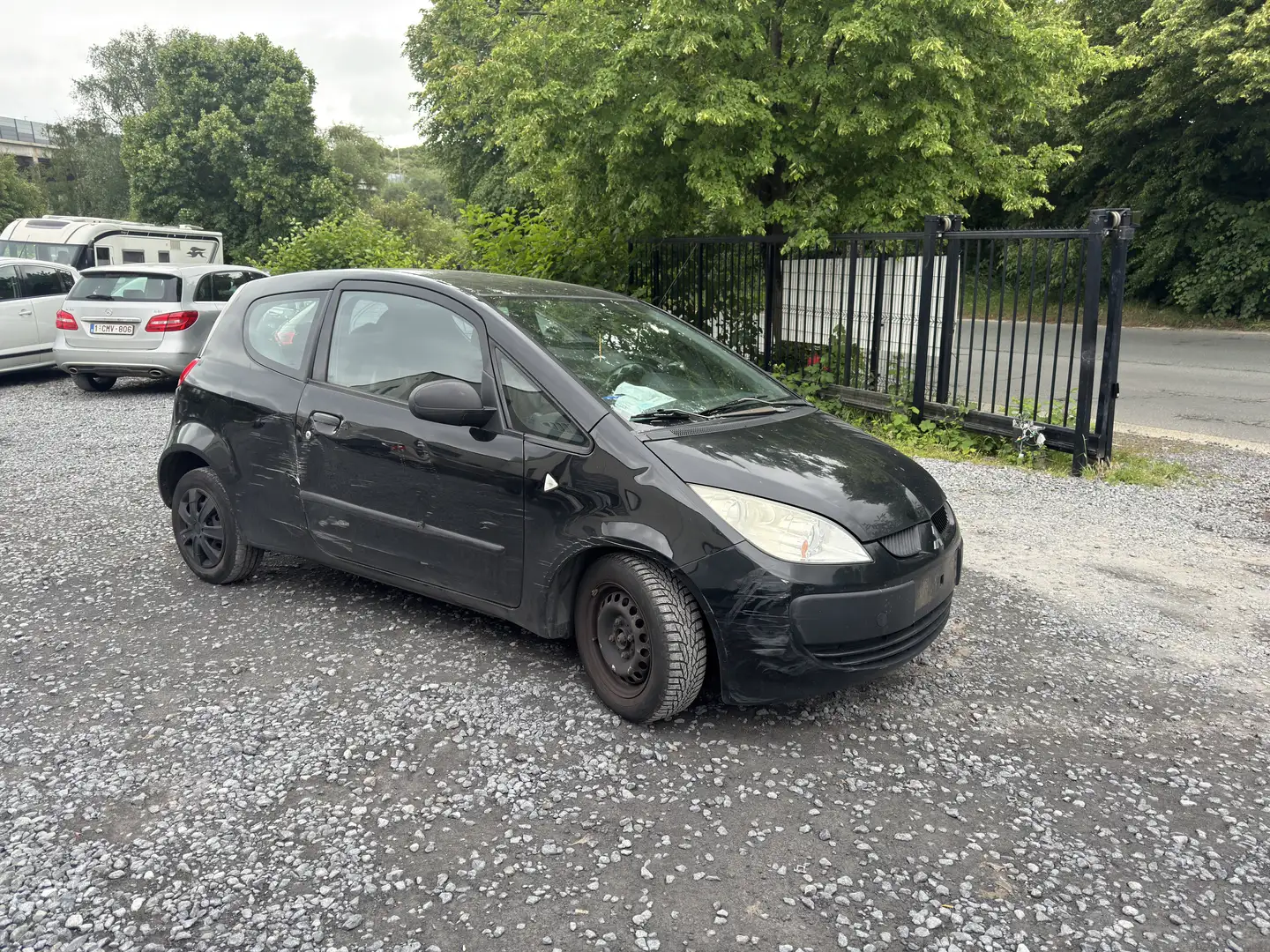 Mitsubishi Colt 1.1i 12v Černá - 1