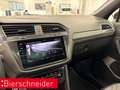 Volkswagen Tiguan Allspace 2.0 TSI DSG 4Mo. R-Line IQ-LIGHT COCKPIT 20 PANO A Schwarz - thumbnail 13