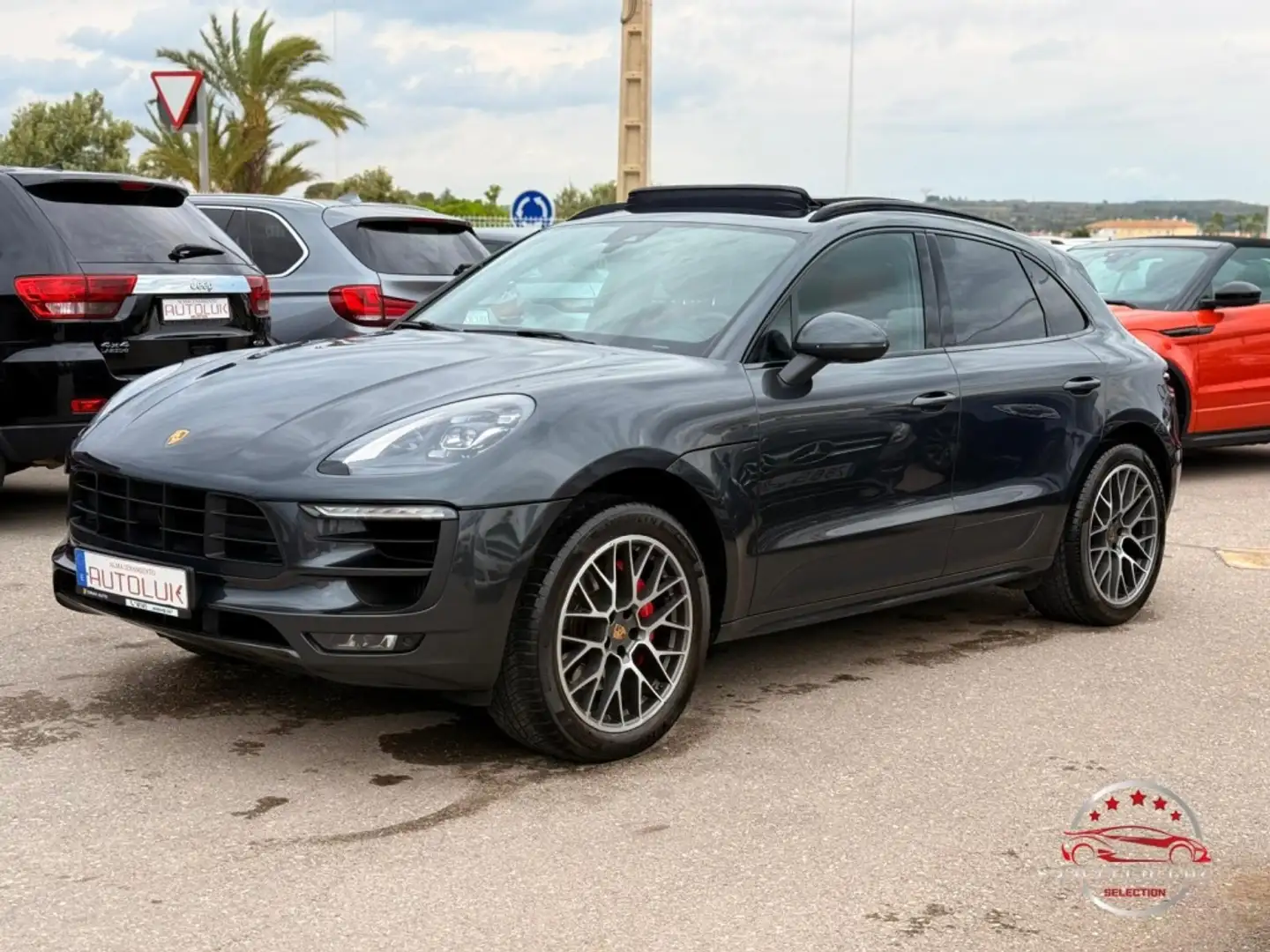 Porsche Macan Todoterreno Automático de 5 Puertas Gris - 1