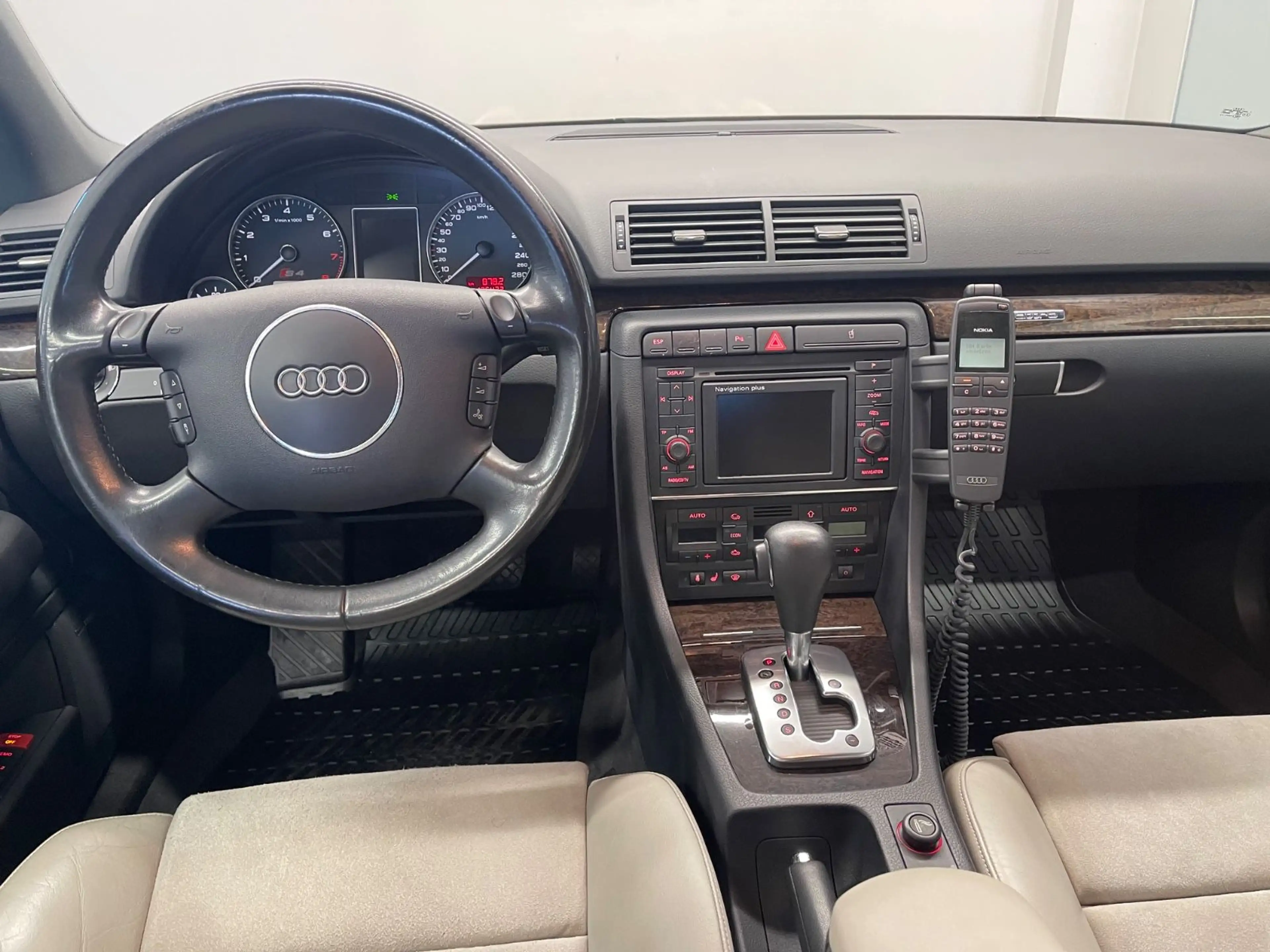 Audi S4 4.2 quattro tiptronic Avant*AUT./Recaro/Navi* — photo 11