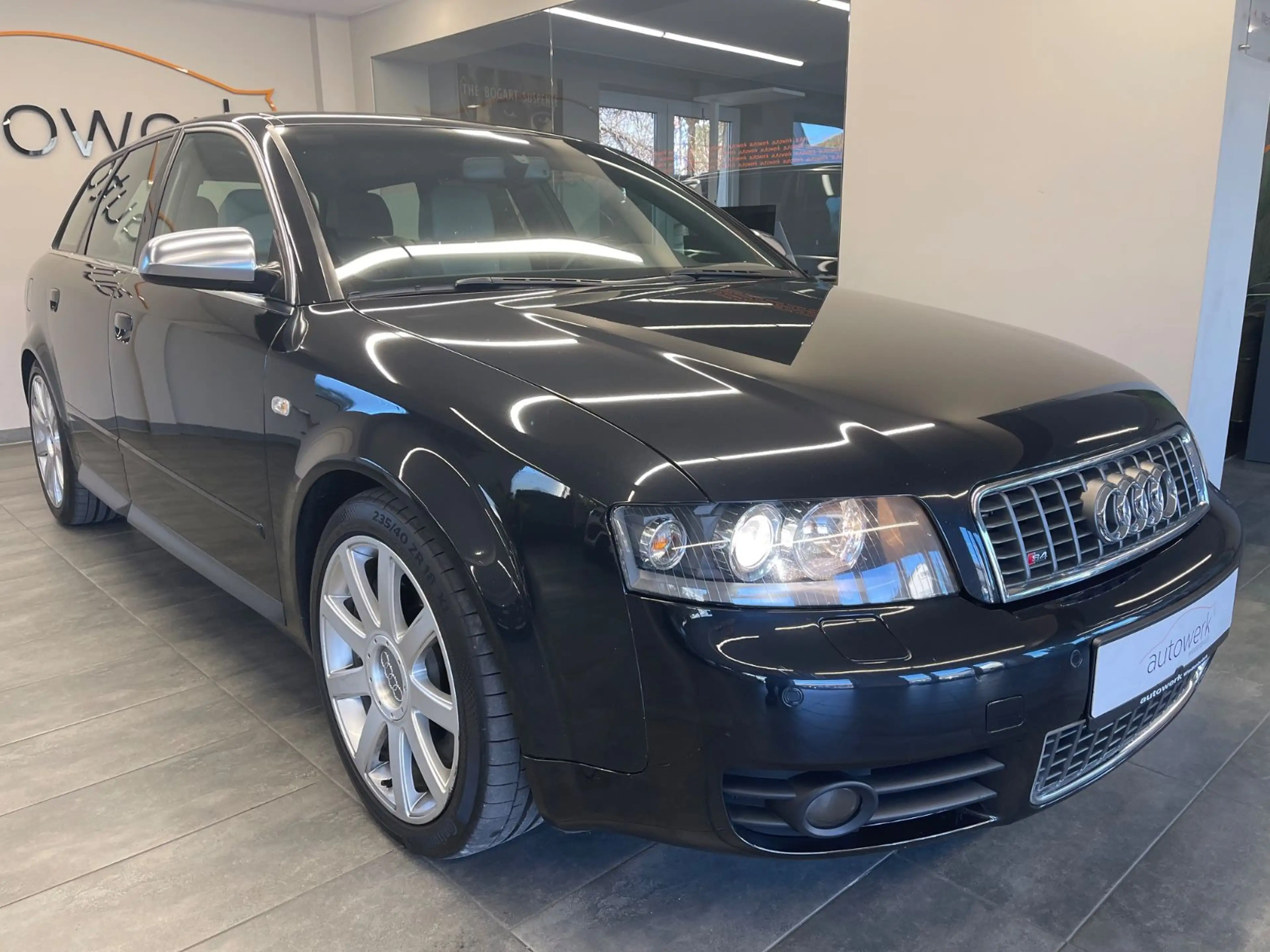 Audi S4 4.2 quattro tiptronic Avant*AUT./Recaro/Navi*