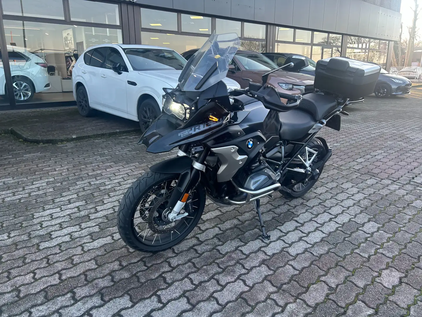 BMW R 1250 GS TRIPLE BLACK Чёрный - 2