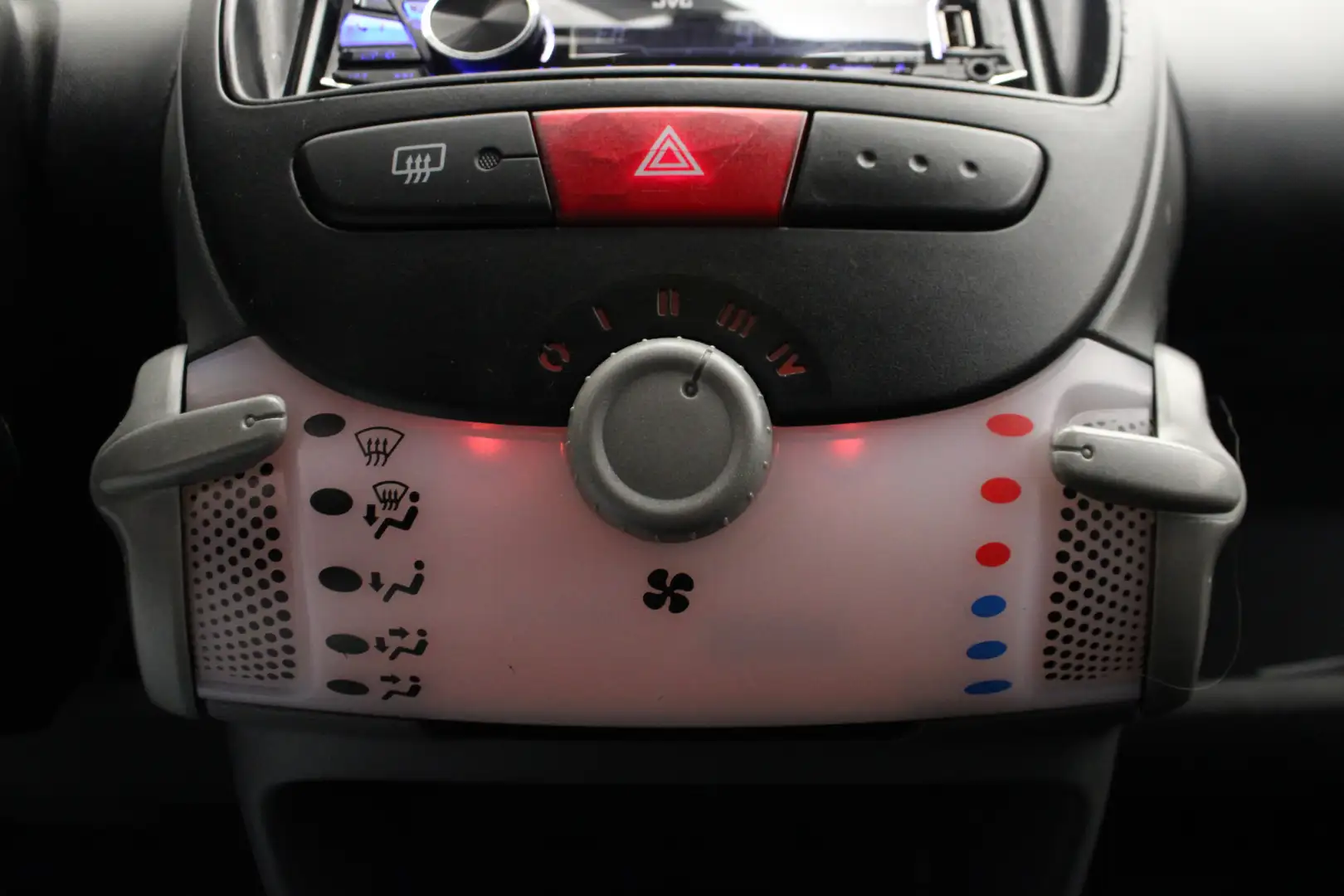 Citroen C1 1.0-12V Ambiance Grijs - 2