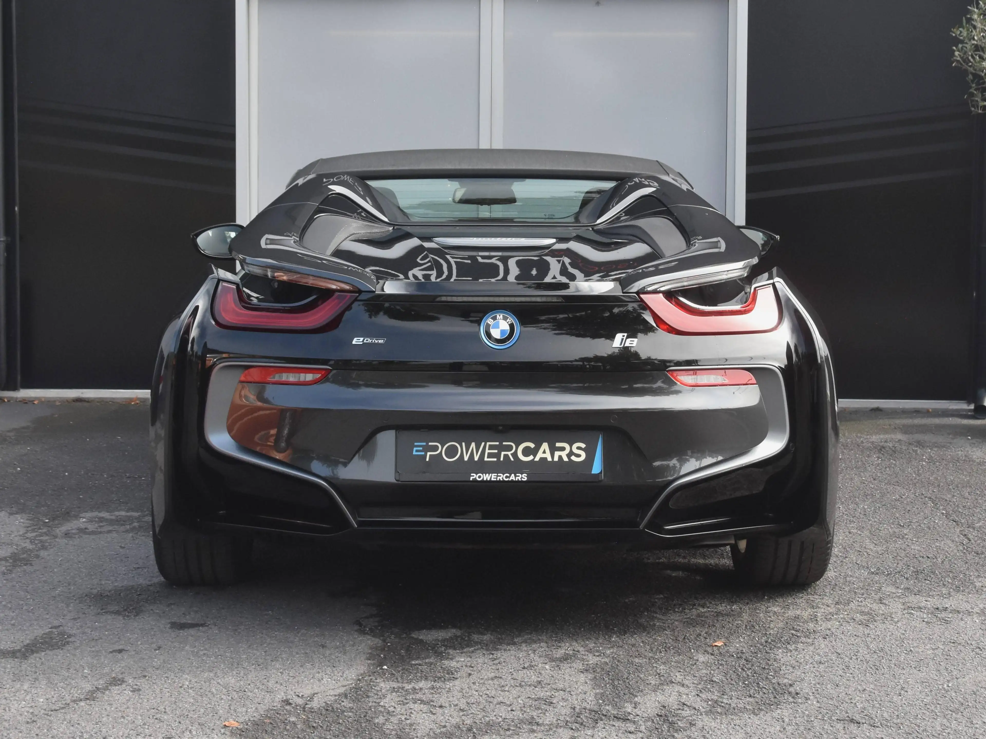 BMW i8 Roadster | 360 | HUD | HK | Memory | Laser — photo 10
