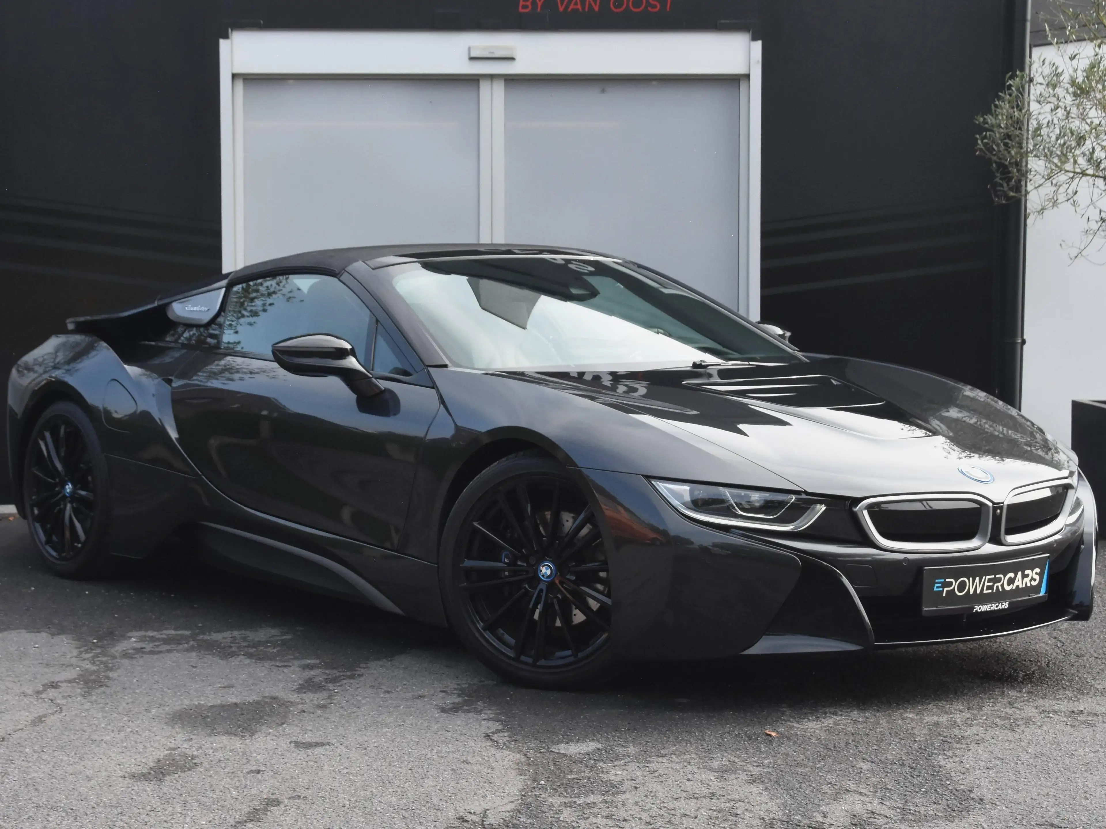 BMW i8 Roadster | 360 | HUD | HK | Memory | Laser — photo 4