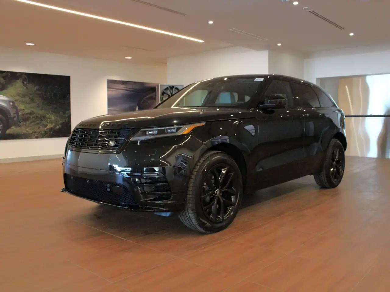 2026 Land Rover Range Rover Velar