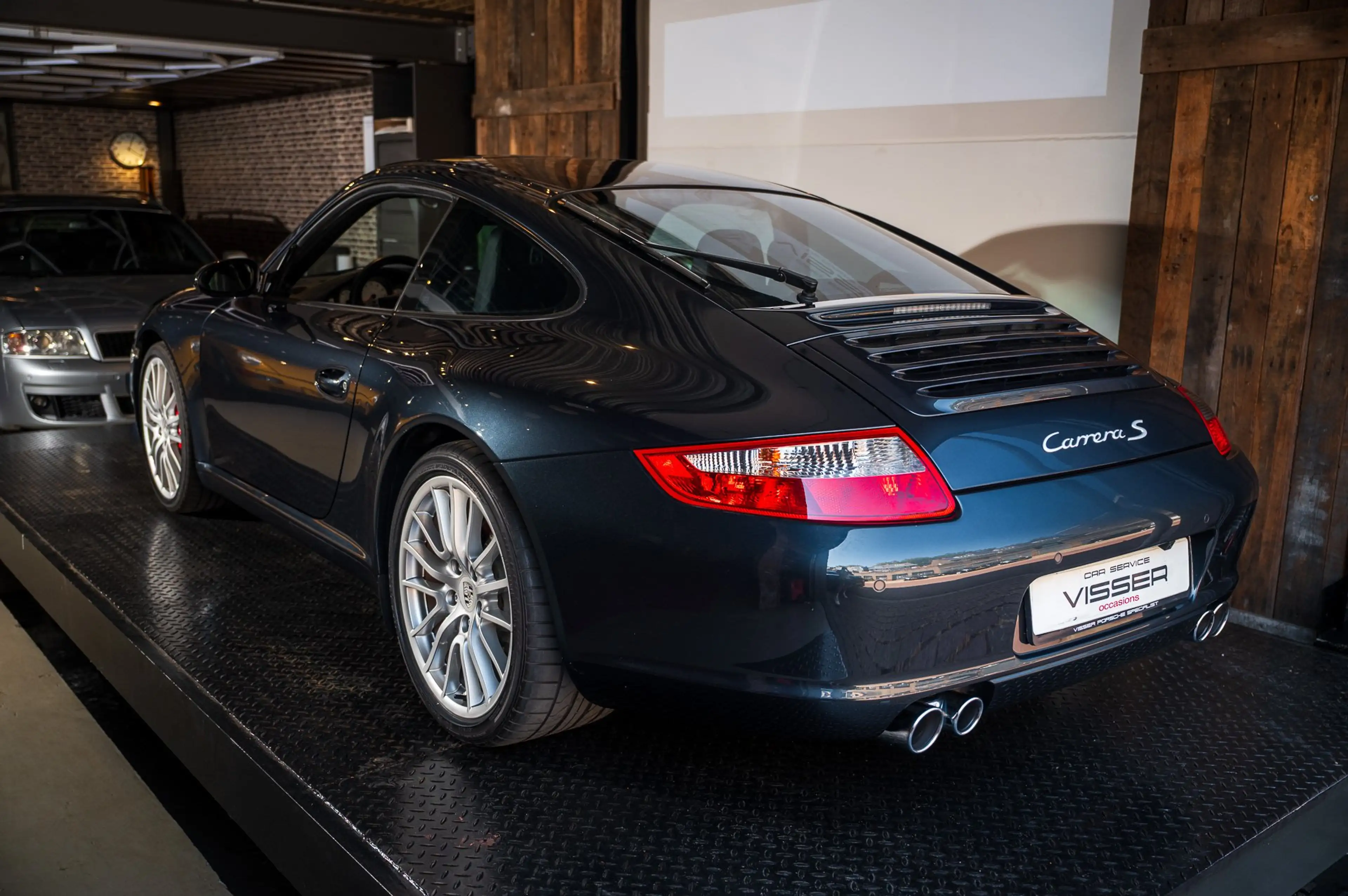 Porsche 997 3.8 Carrera S — photo 11