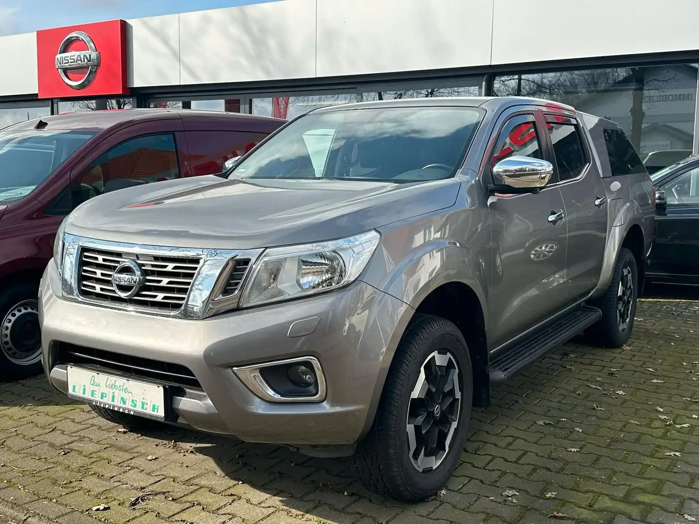 Nissan Navara NP300 N-Connecta Double Cab 4x4 Grau - 1