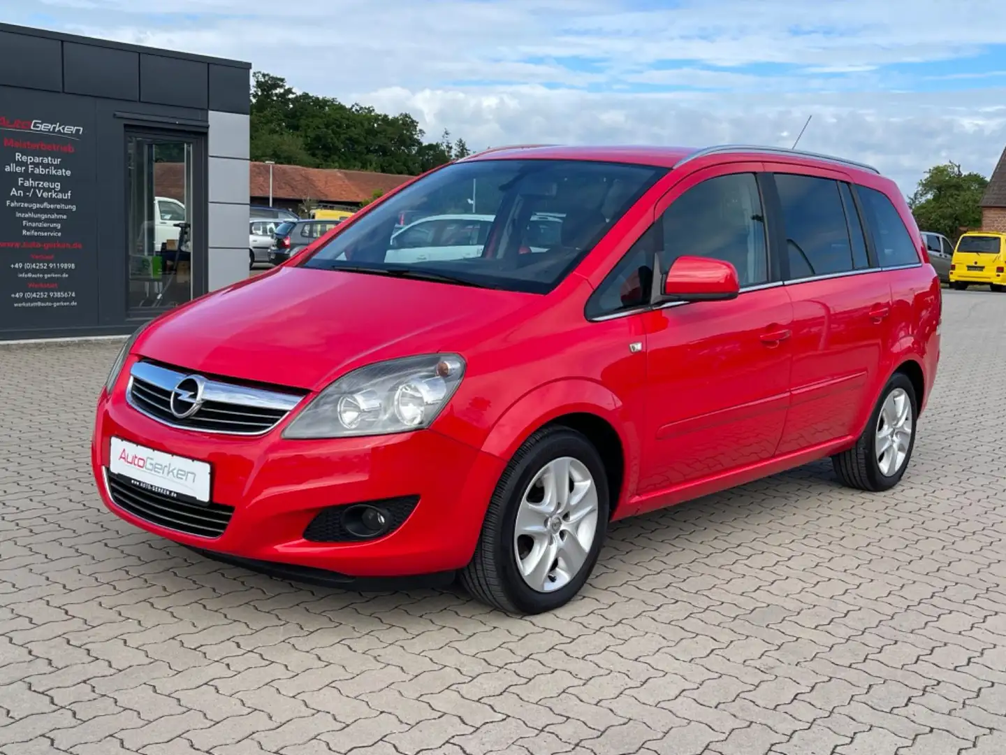 Opel Zafira B 1.8 Design Edition TÜV NEU 7-Sitzer Rot - 2