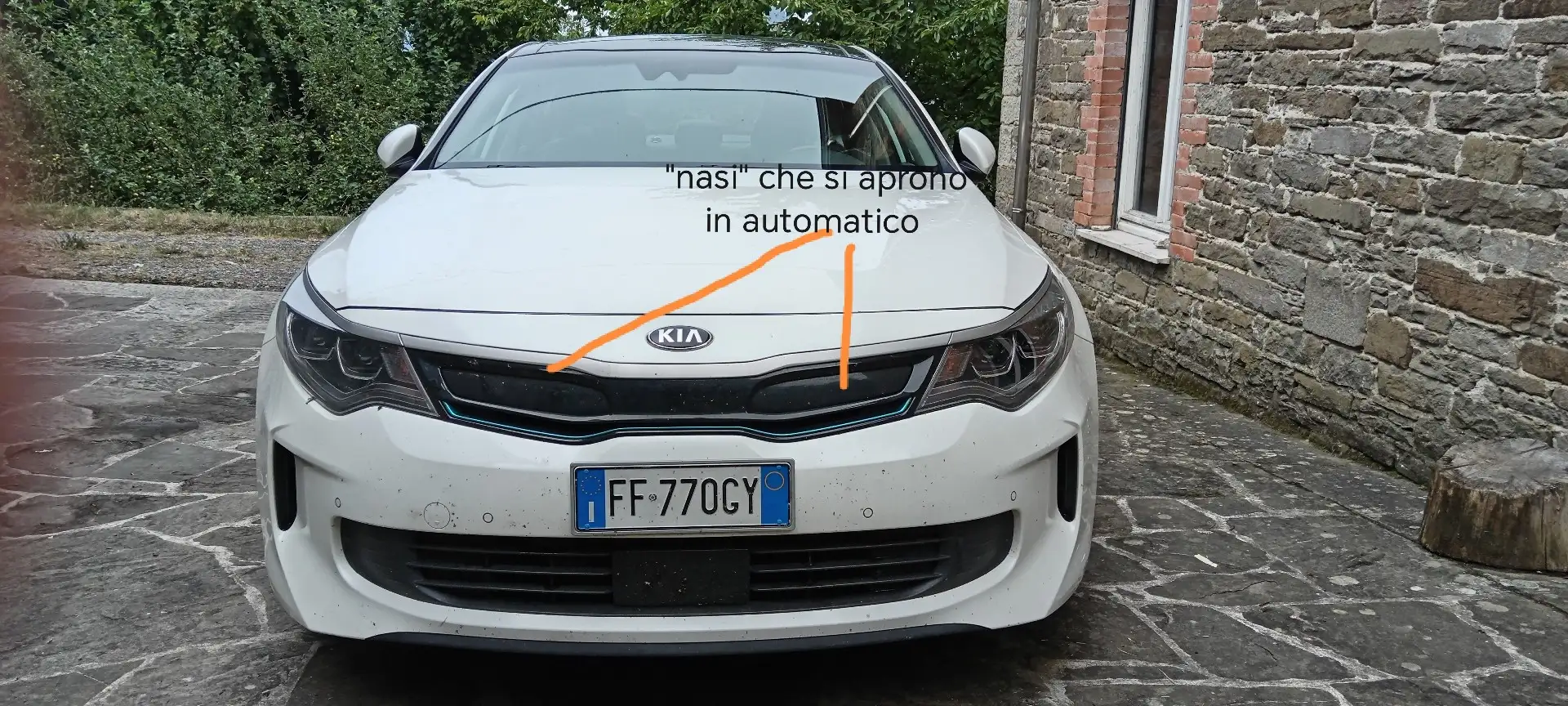 Kia Optima 2.0 plug-in hybrid auto - 2