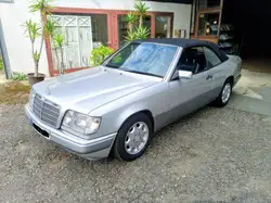 Mercedes-Benz E-Class E 220 1994