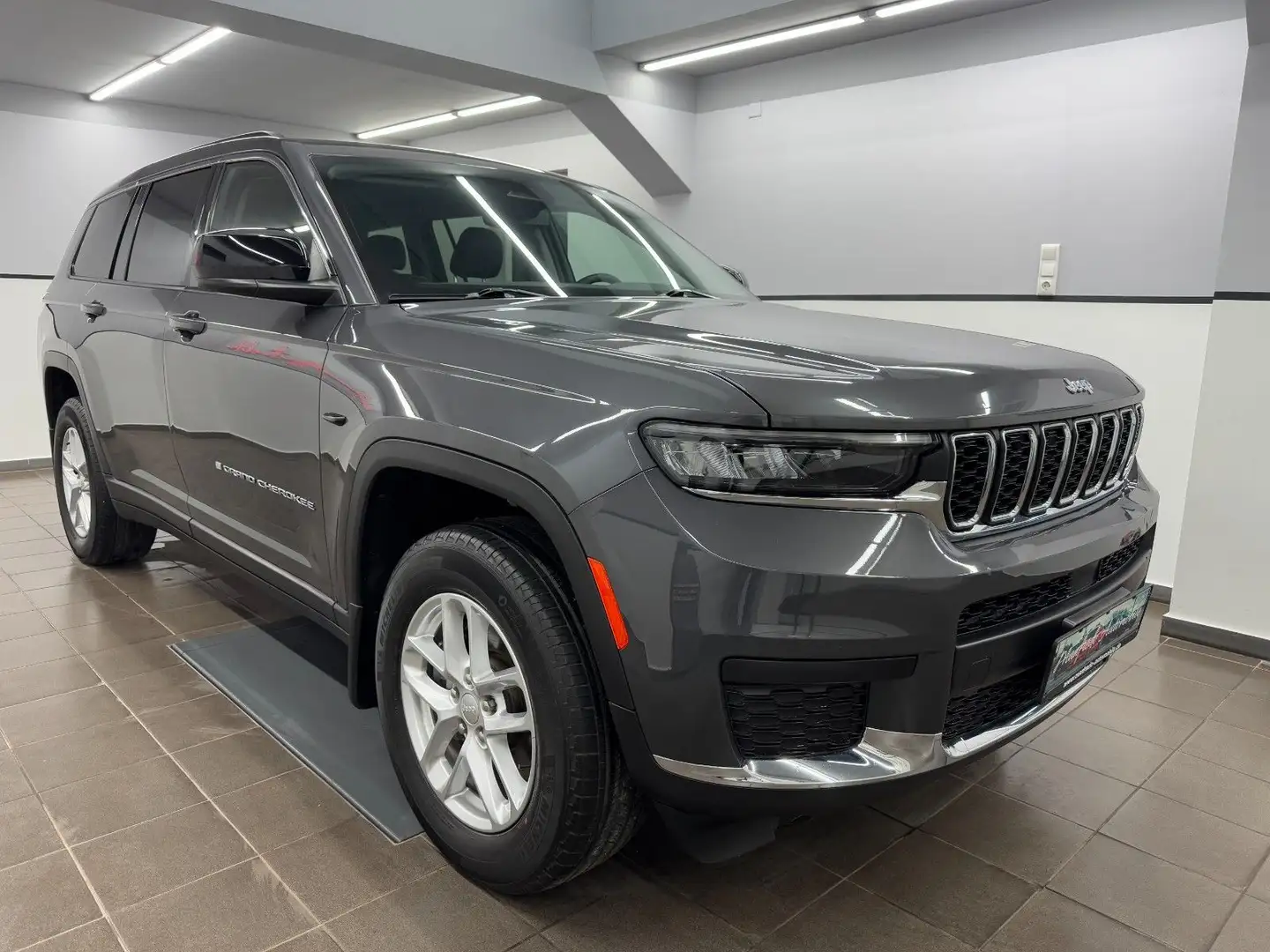 Jeep Grand Cherokee L Laredo 4x4/Unfallfrei!/Akh-3,1T Grigio - 2