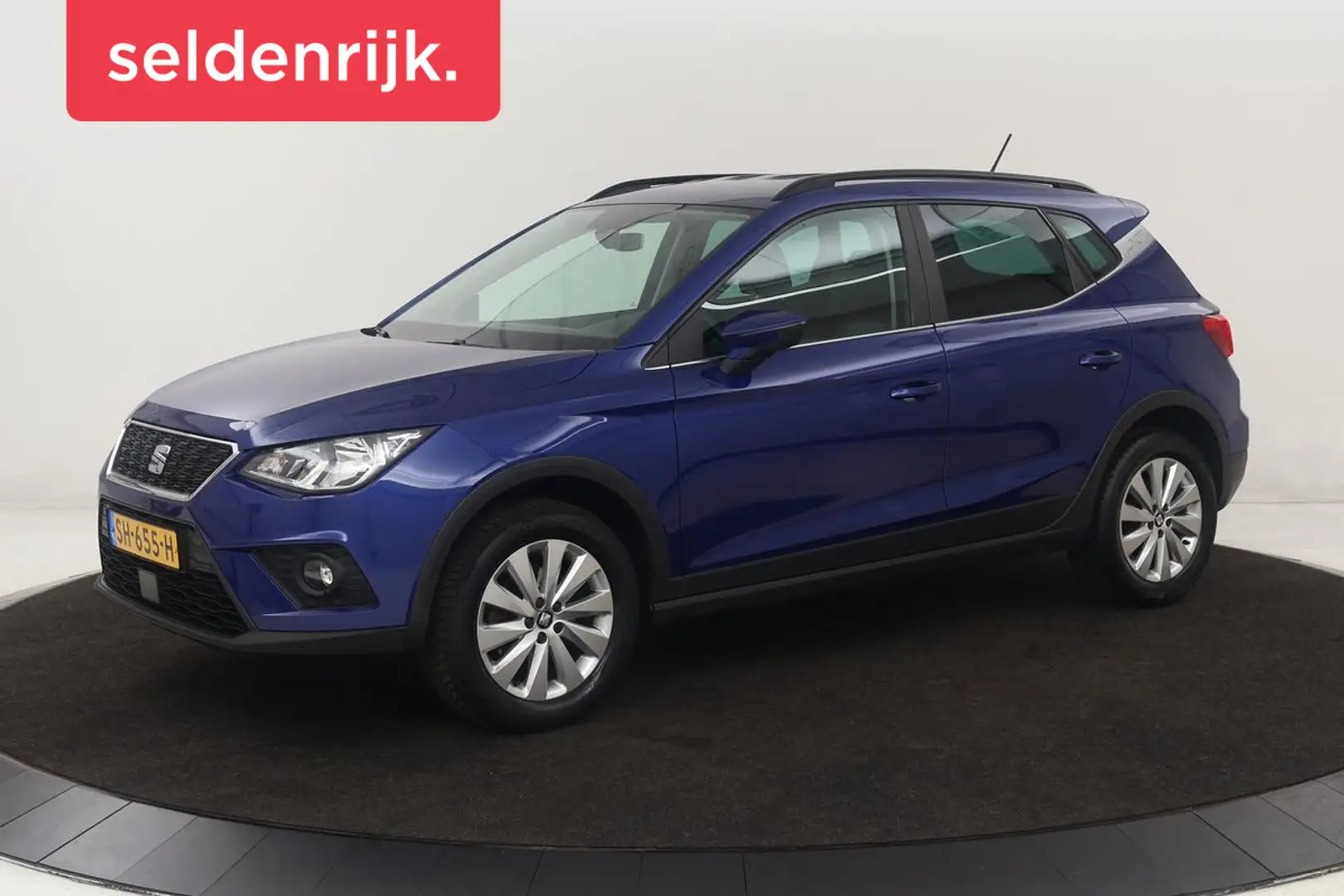 SEAT Arona 1.0 TSI Style | Carplay | Climate control | Naviga Blauw - 1