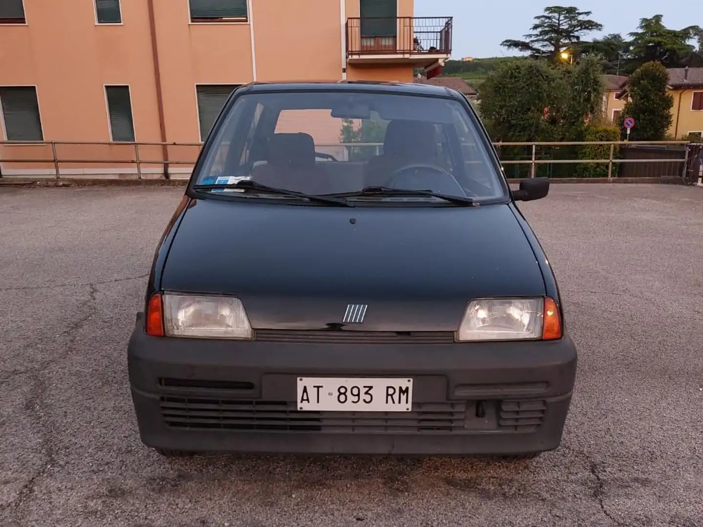 Fiat Cinquecento Cinquecento 1992 0.9 Young Schwarz - 2