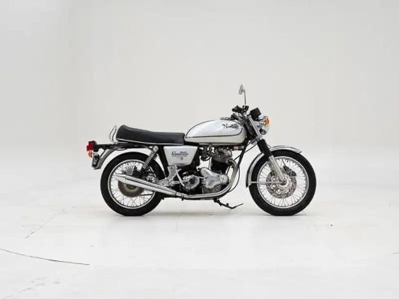 Norton Commando - foto 6