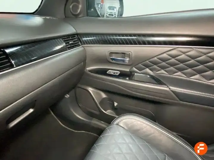 Mitsubishi Outlander PHEV Kaiteki 4WD 2021, foto 25