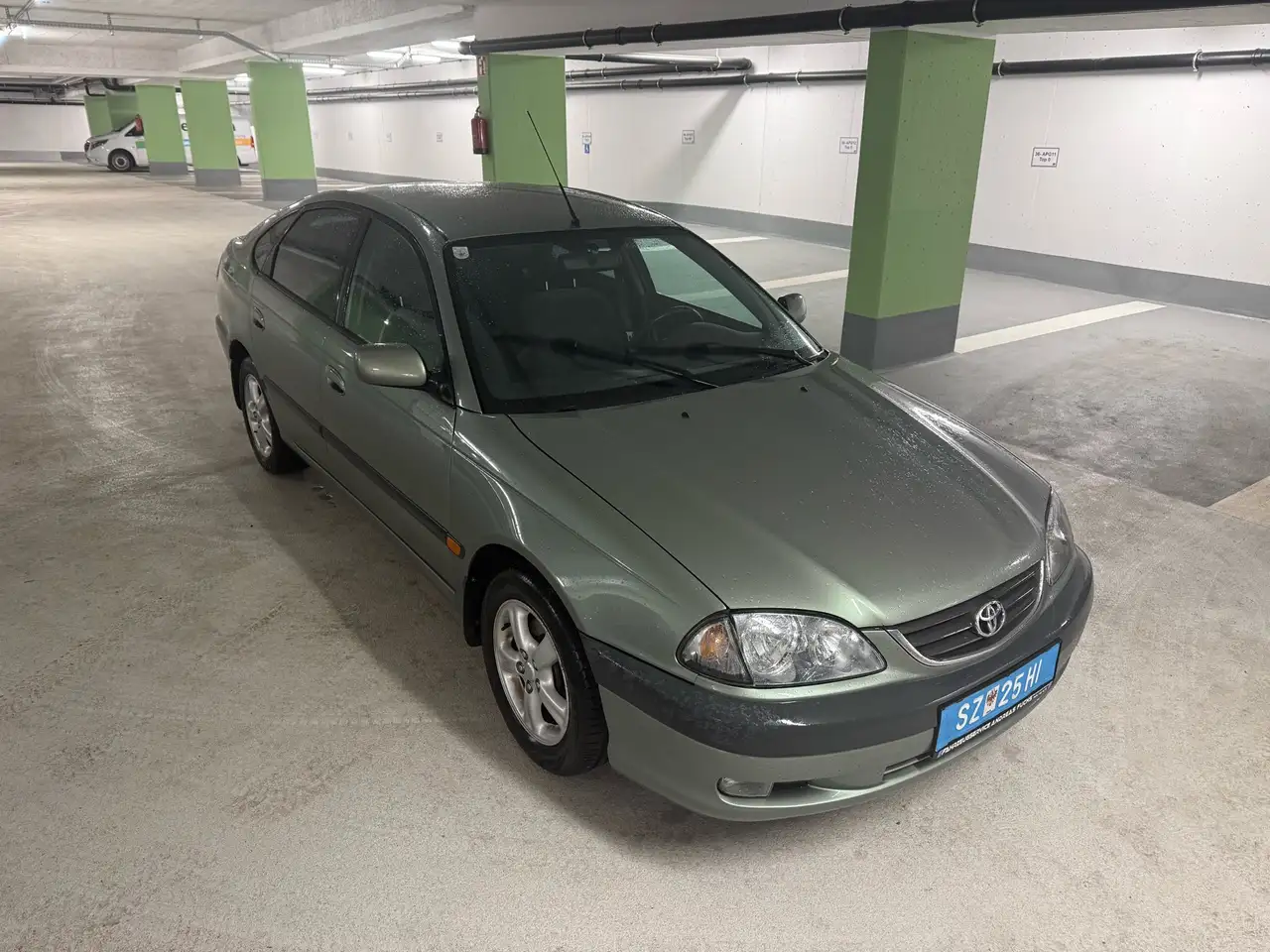 Toyota Avensis 2,0 D-4 Linea Sol Benzin, foto 2