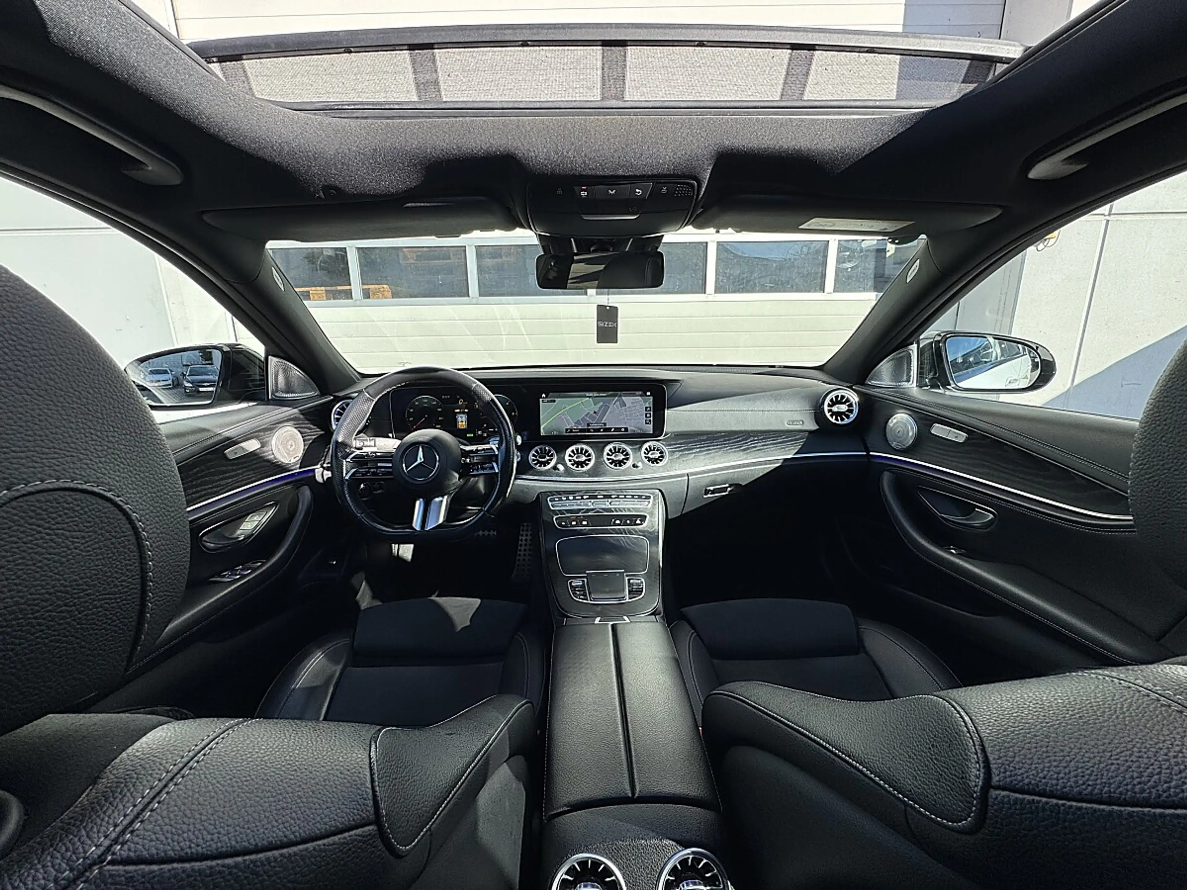 Mercedes-Benz E 220 d Aut.|AMG 63 LOOK|AMG-LINE|PANO|360*-KAMERA — photo 10