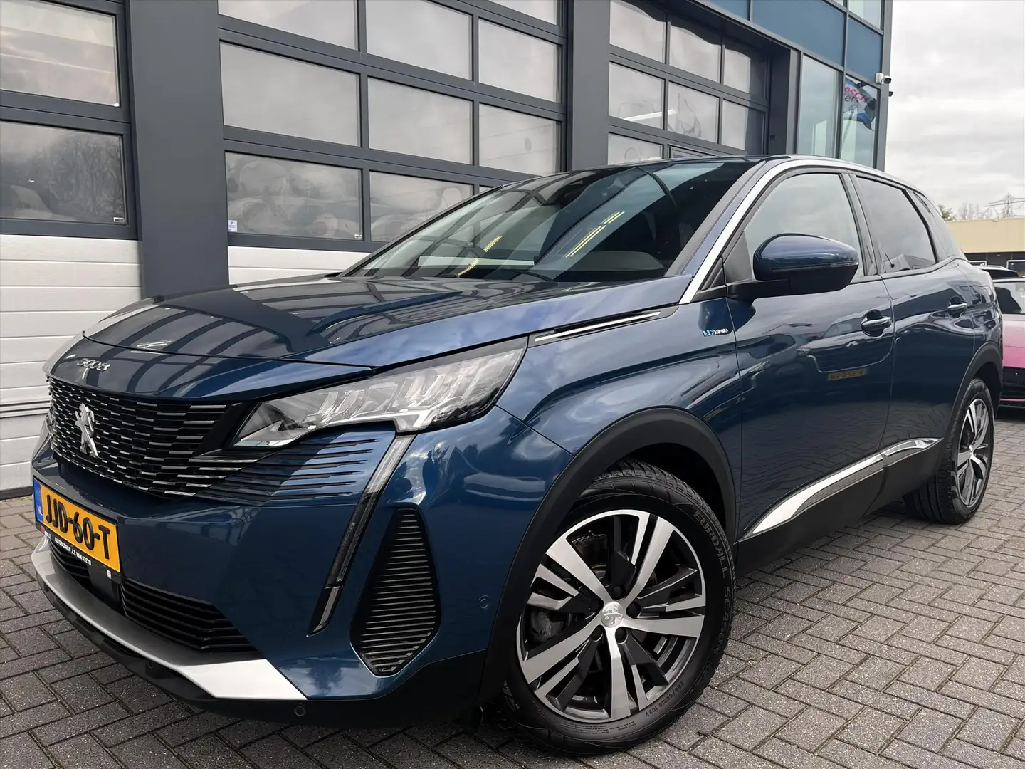 Peugeot 3008 1.6 PHEV 225pk Allure, Carplay, Camera, Stoelverwa Blau - 1
