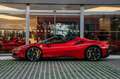 Ferrari SF90 Spider 4.0 V8 T Rot - thumbnail 8