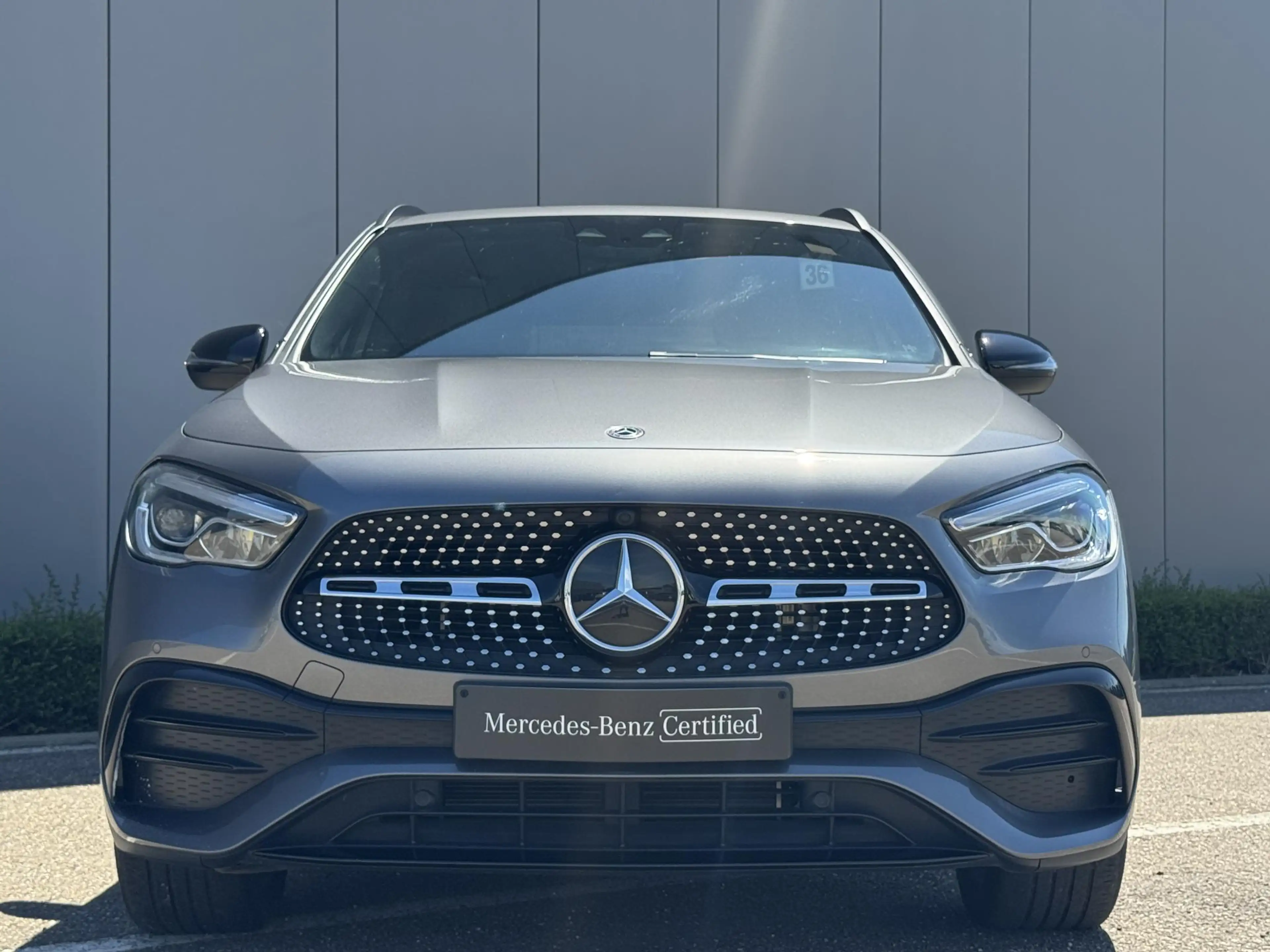 Mercedes-Benz GLA 250 e AMG Line — photo 5