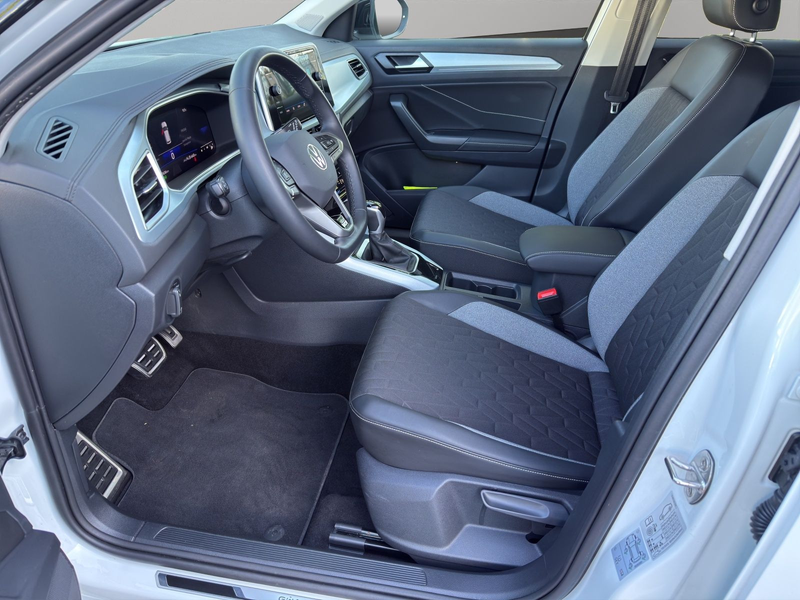 Volkswagen T-Roc 2.0 TDI DSG Goal AHK+NAVI+LED+ACC+KAMERA — photo 9