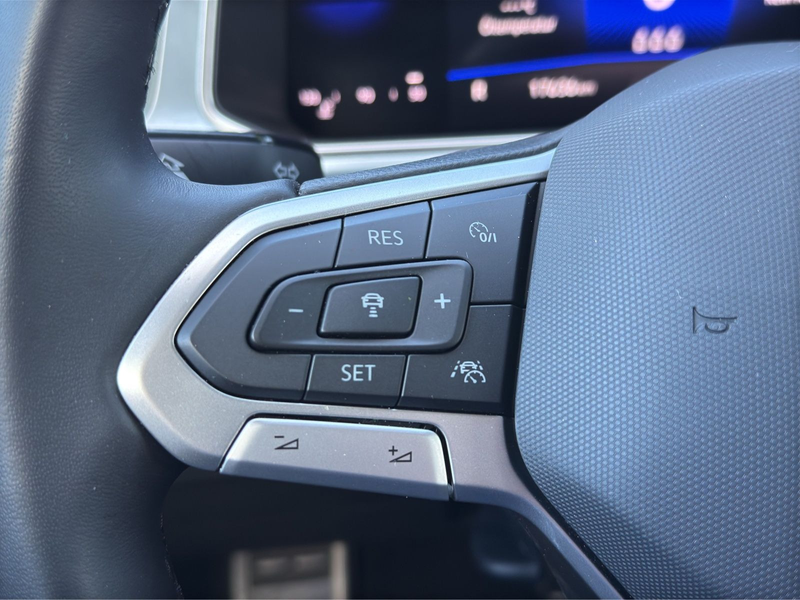 Volkswagen T-Roc 2.0 TDI DSG Goal AHK+NAVI+LED+ACC+KAMERA — photo 18