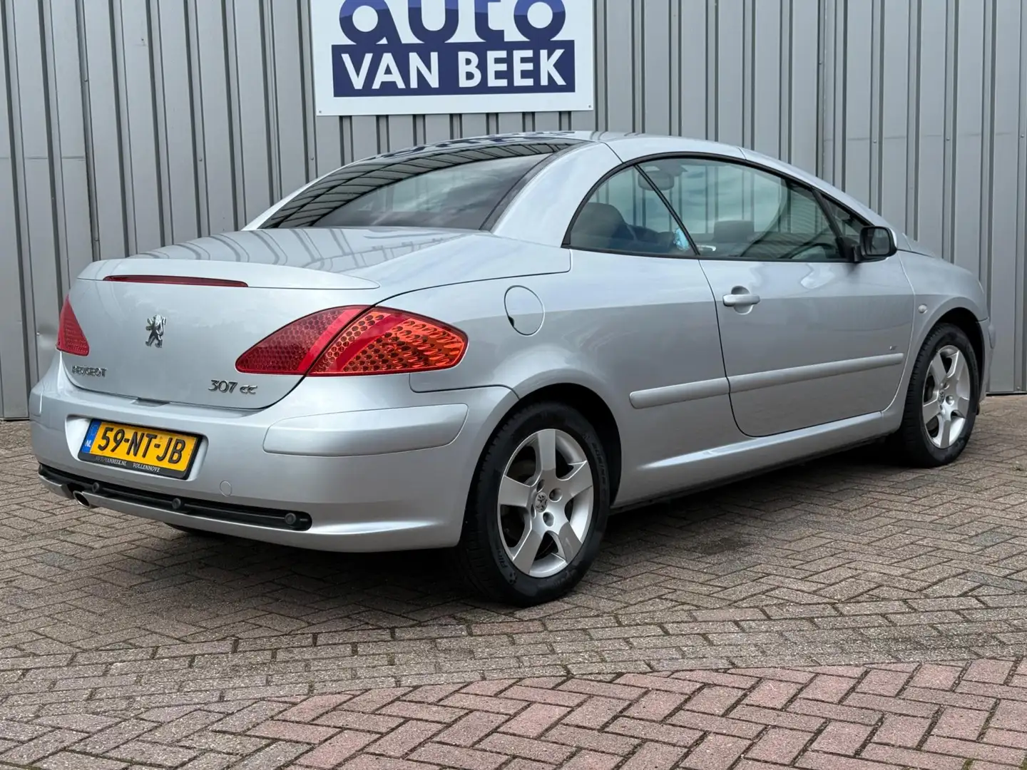 Peugeot 307 CC 2.0-16V Sport|Leder|177pk (RC Motor) Grijs - 2