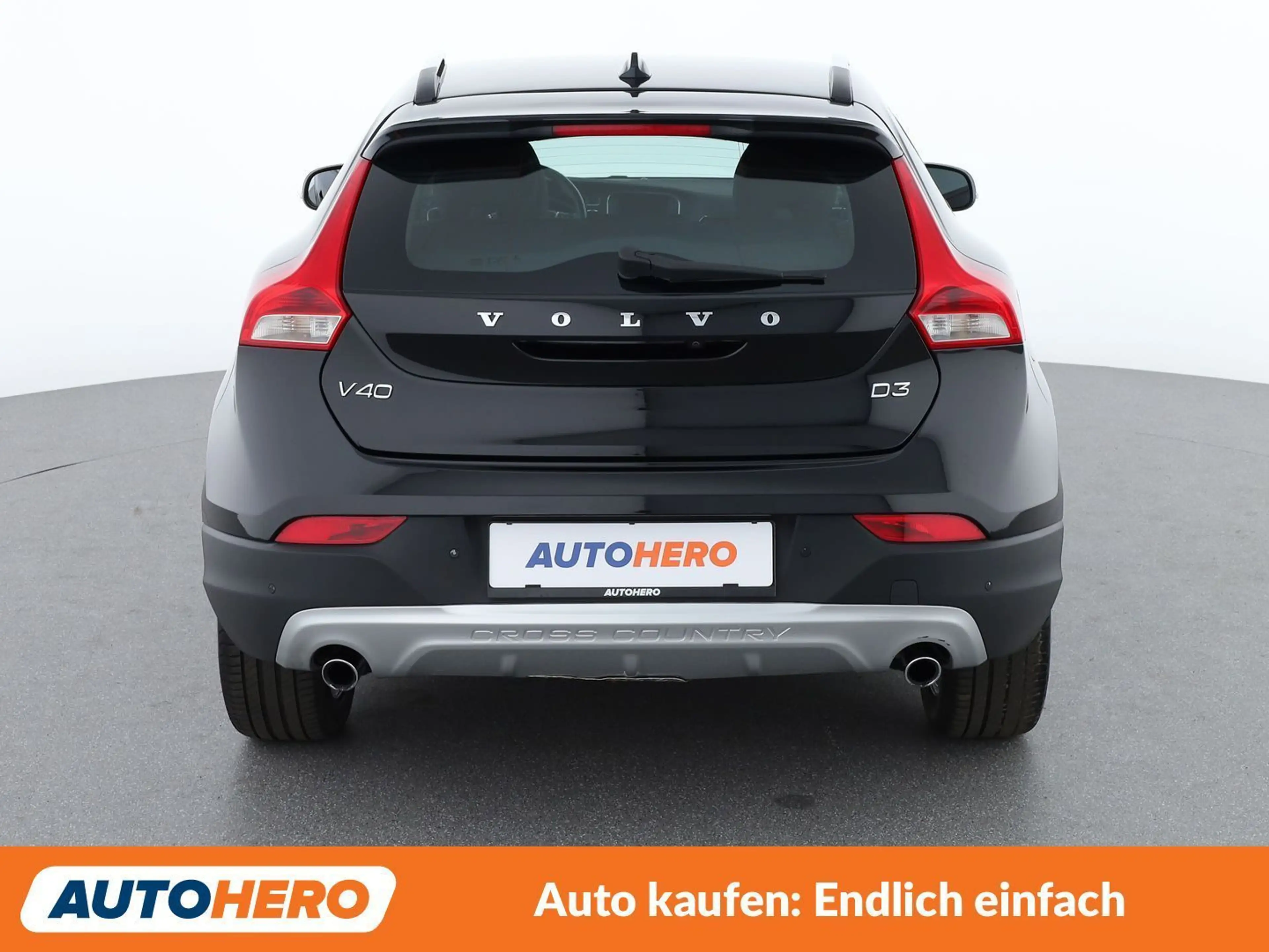 Volvo V40 Cross Country 2.0 D3 Momentum *NAVI*TEMPO*CAM*SHZ* — photo 5