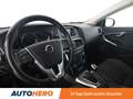 Volvo V40 Cross Country 2.0 D3 Momentum *NAVI*TEMPO*CAM*SHZ* Schwarz - thumbnail 11