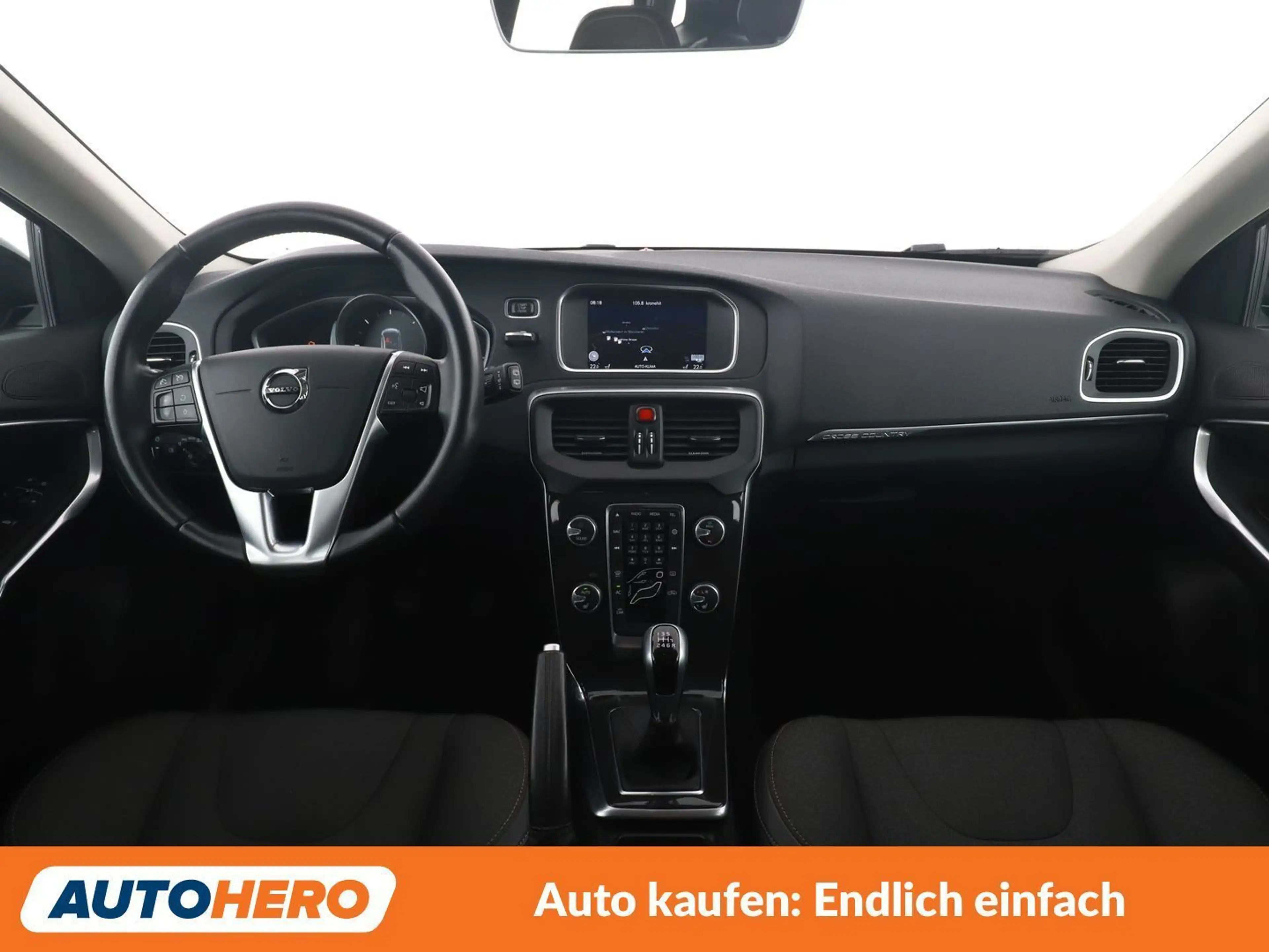Volvo V40 Cross Country 2.0 D3 Momentum *NAVI*TEMPO*CAM*SHZ* — photo 12