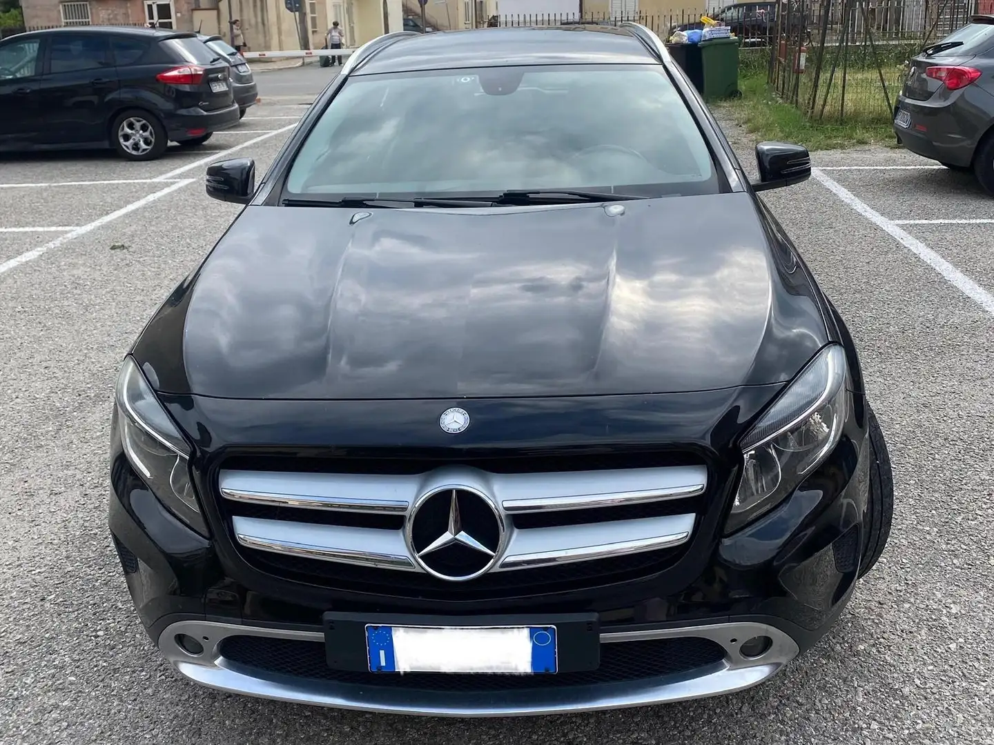 Mercedes-Benz GLA 220 GLA-X156 2014 d (cdi) Premium 4matic 170cv auto Nero - 1