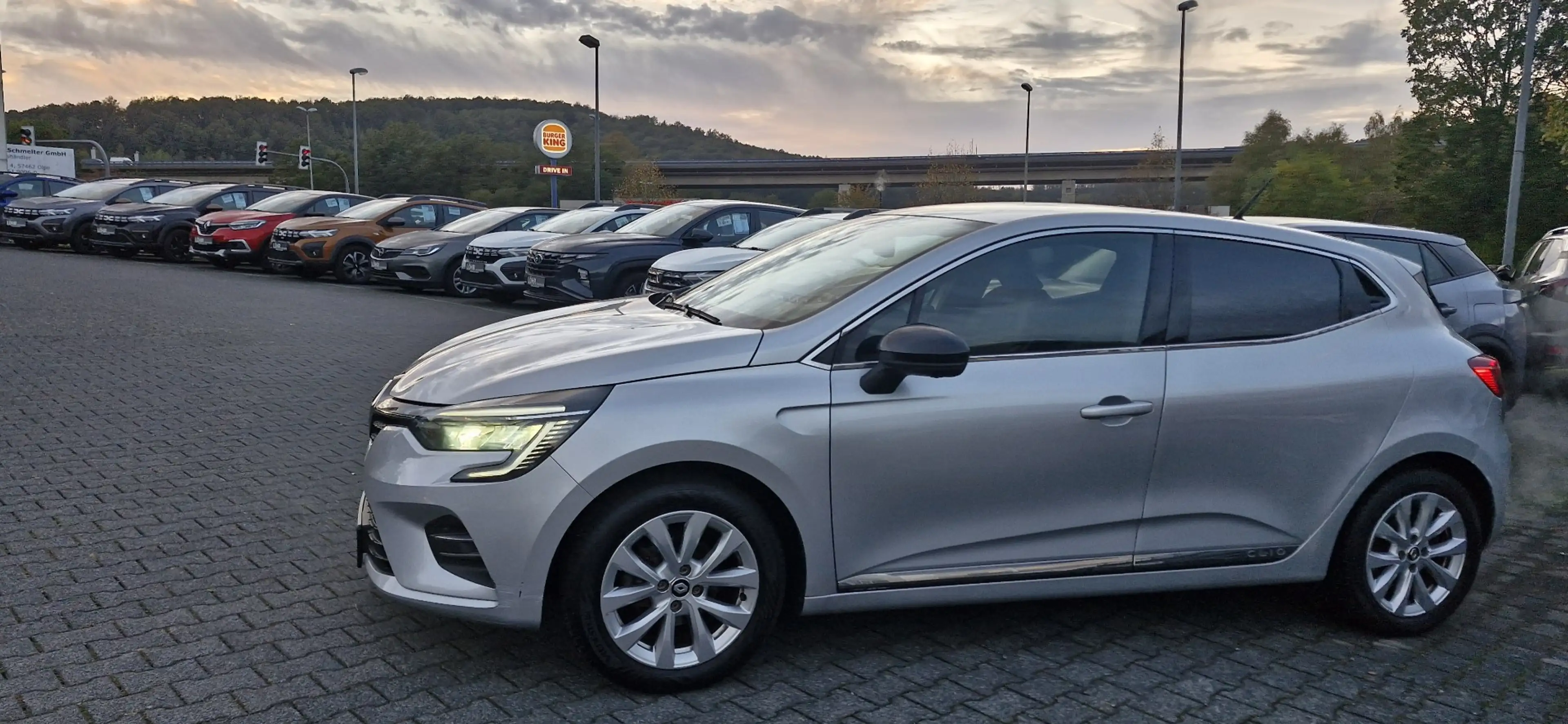 Renault Clio Intens / 360 Grad Kamera / Sitzheizung — photo 7