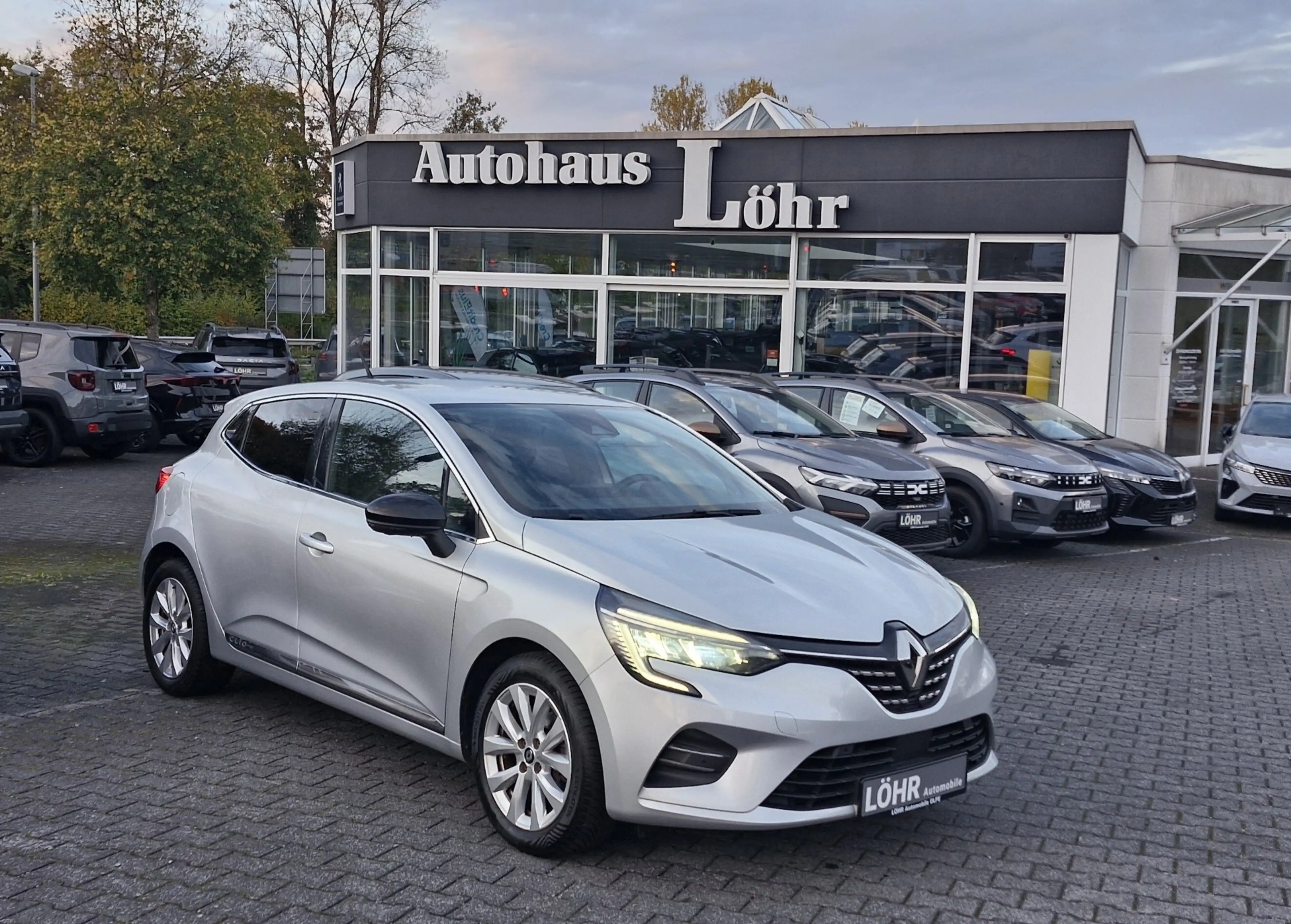 Renault Clio Intens / 360 Grad Kamera / Sitzheizung