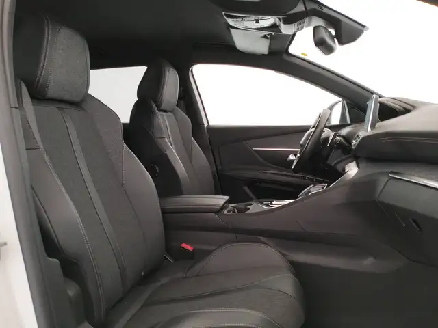 Peugeot 3008 view 13