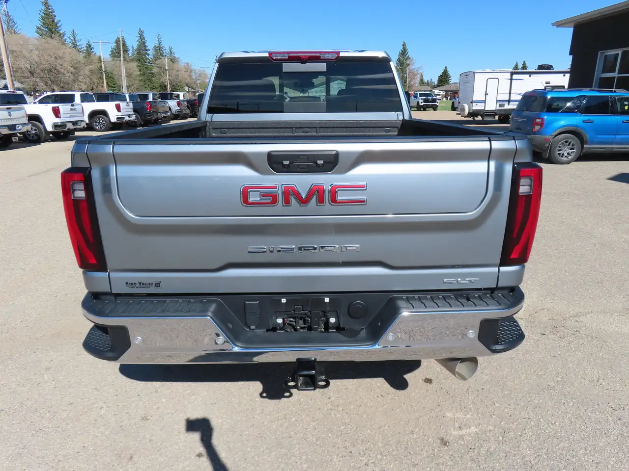 GMC Sierra 2500HD снимка GMC Sierra 2500HD
