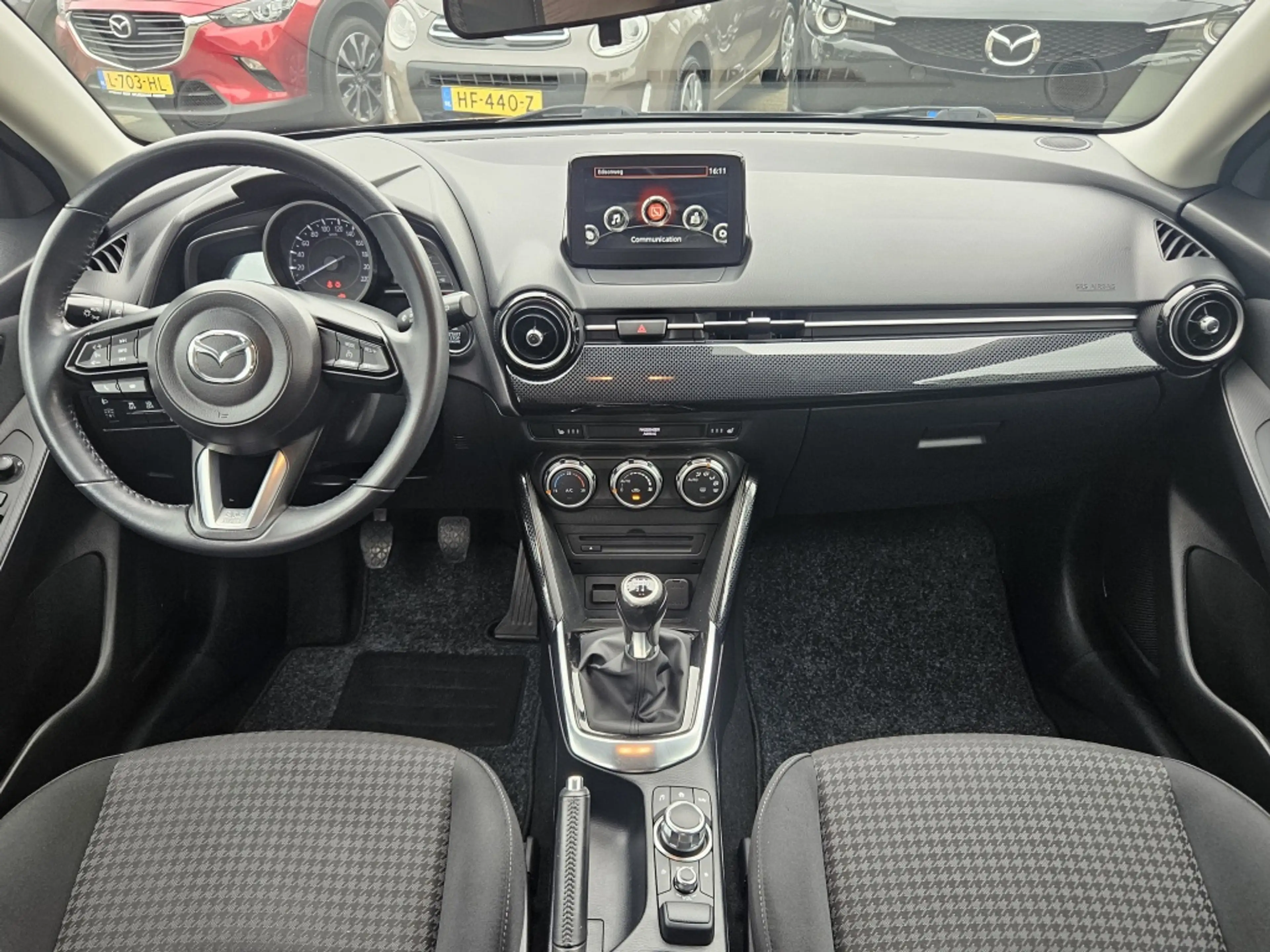 Mazda 2 1.5 Skyactiv-G Skylease+ / Camera & Sensor achter — photo 4