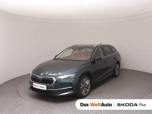Skoda Octavia main image