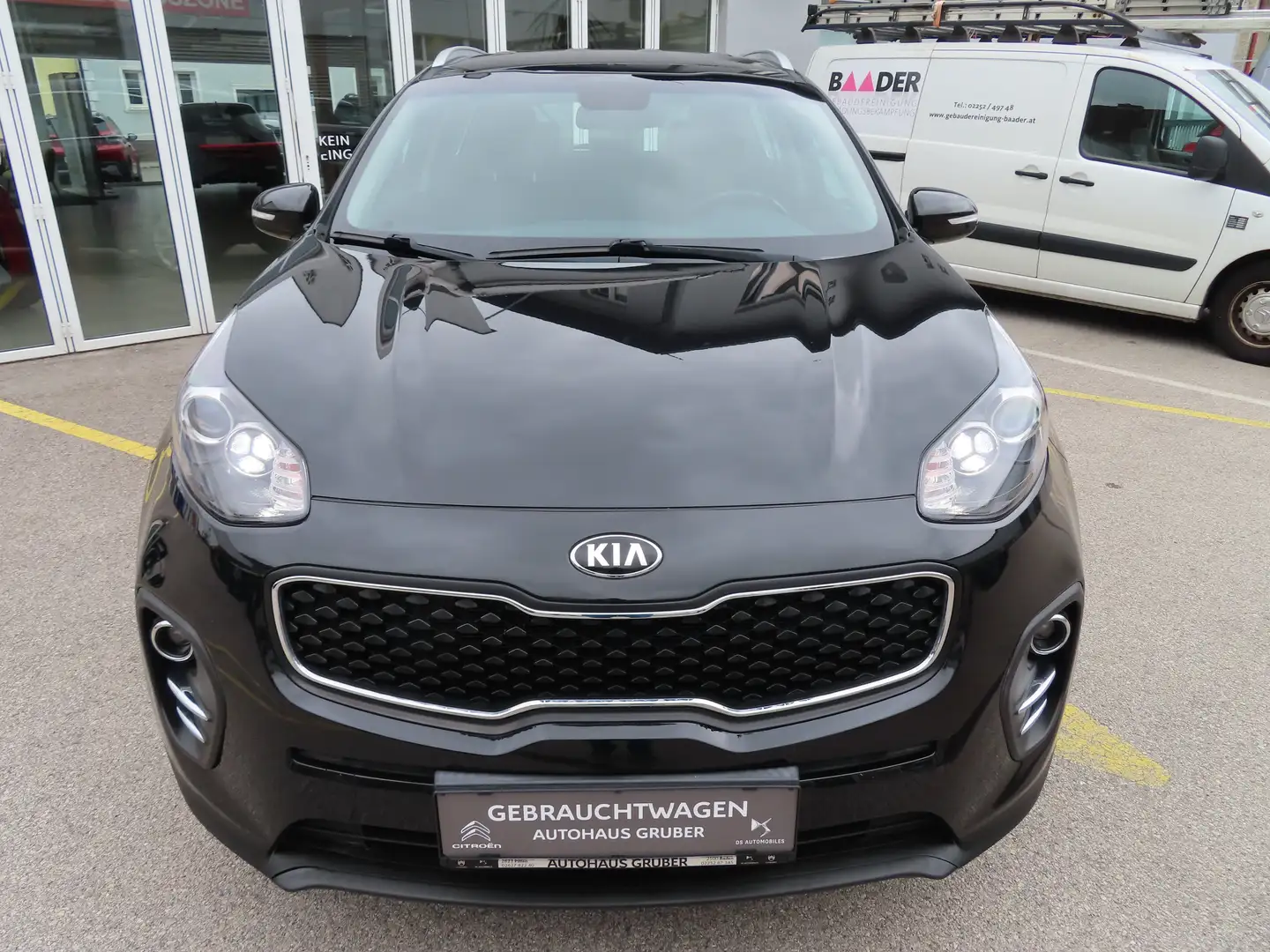 Kia Sportage 1,6 GDI ISG Silber Schwarz - 2