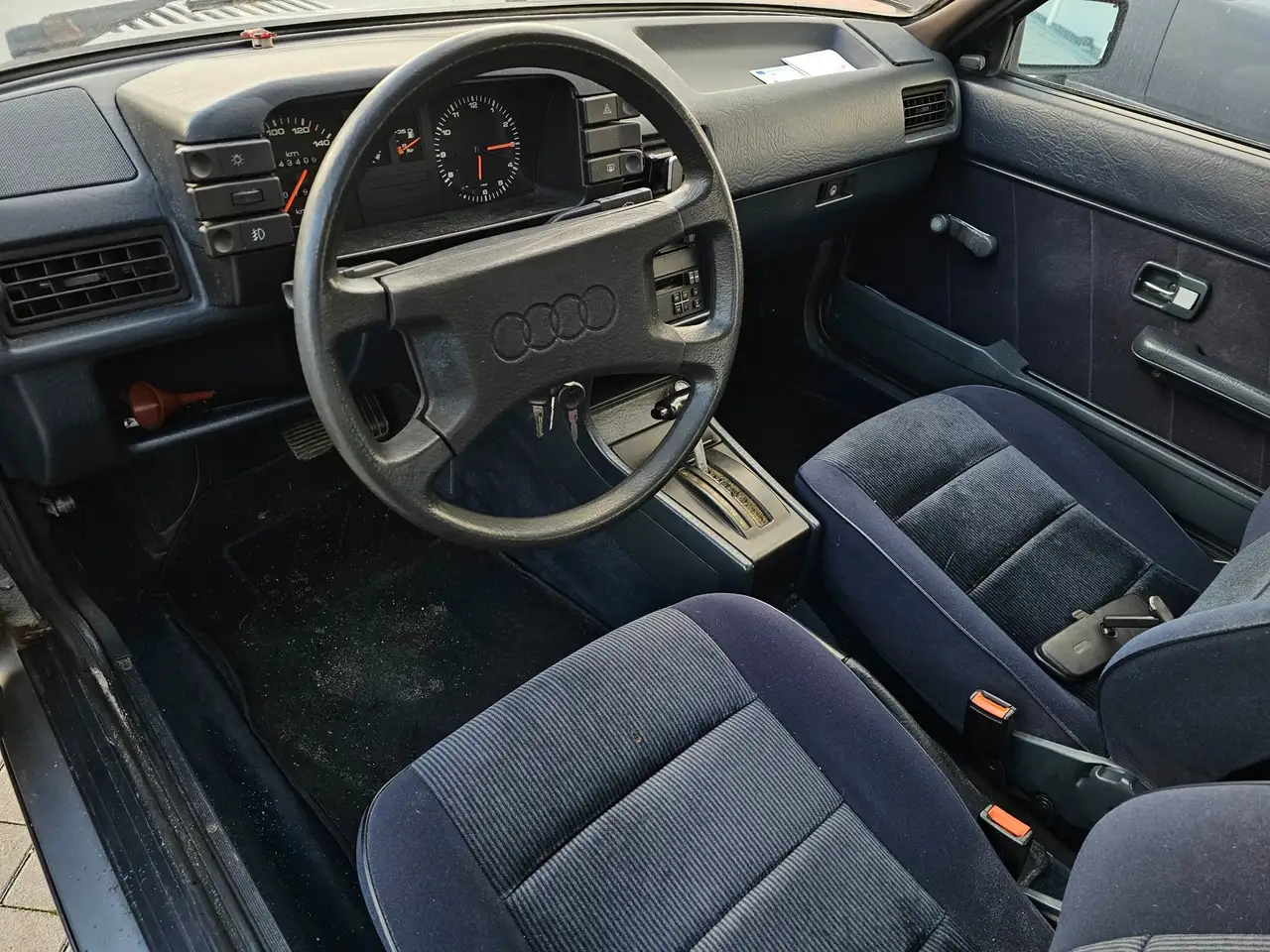 Audi 80 1.6 Automaat bj 1985 143dkm Oldtimer, foto 8