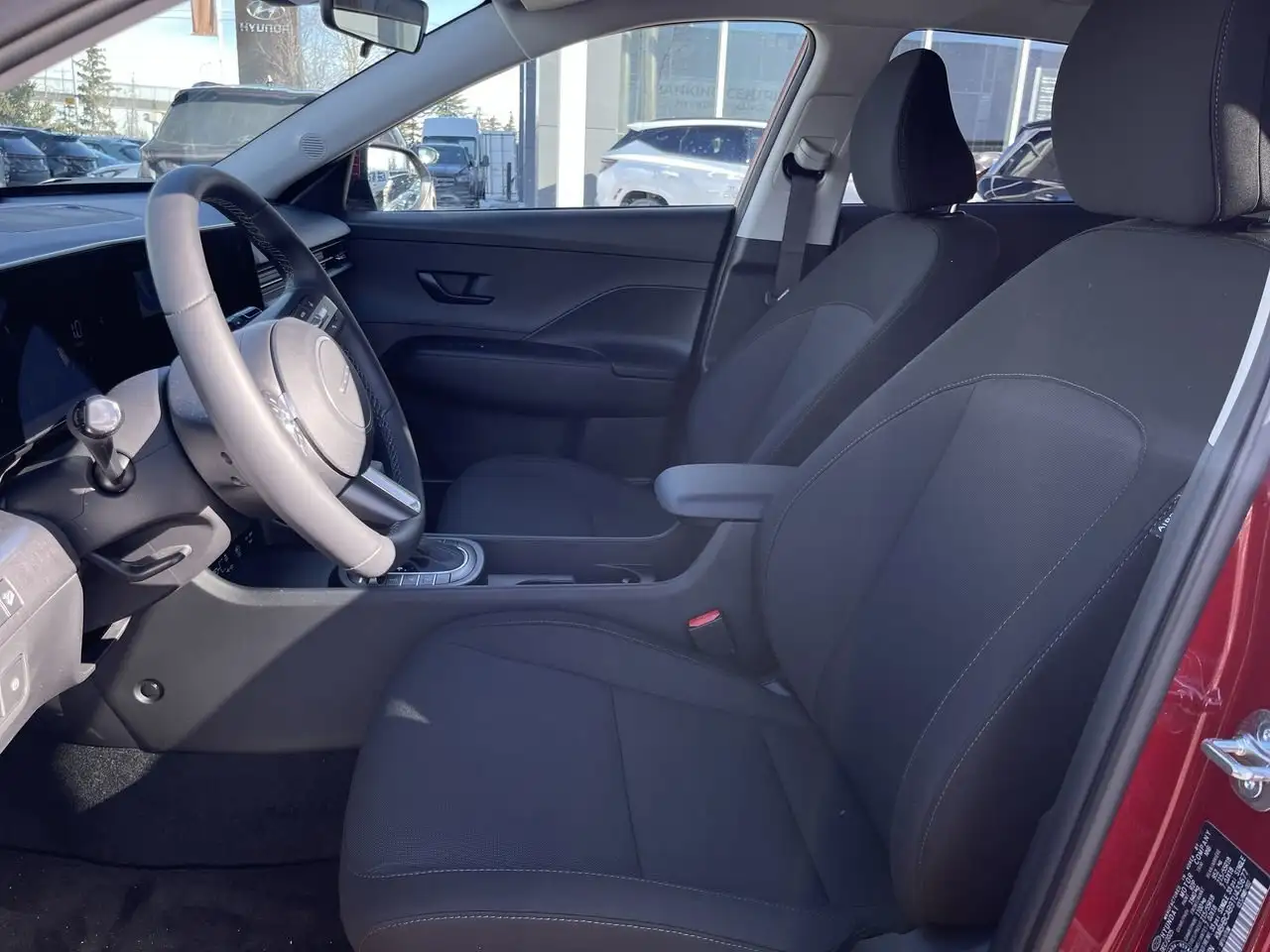 Hyundai KONA снимка Hyundai KONA