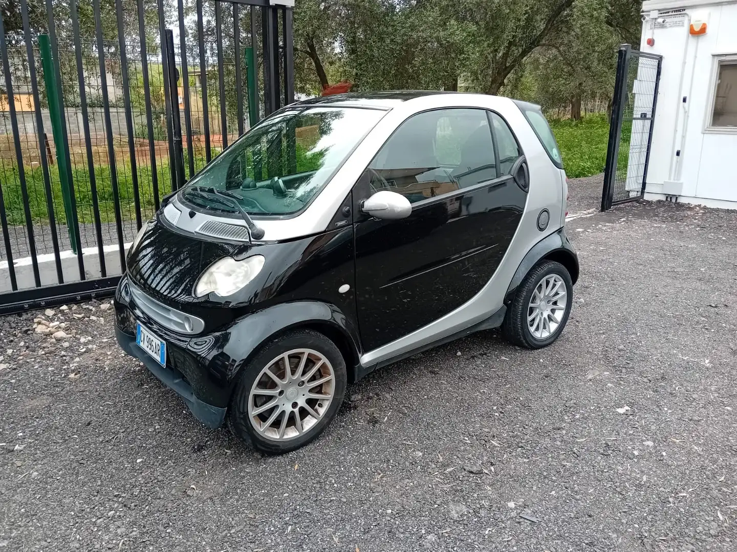 smart forTwo Fortwo I 1998 0.7 Pure 61cv Noir - 2