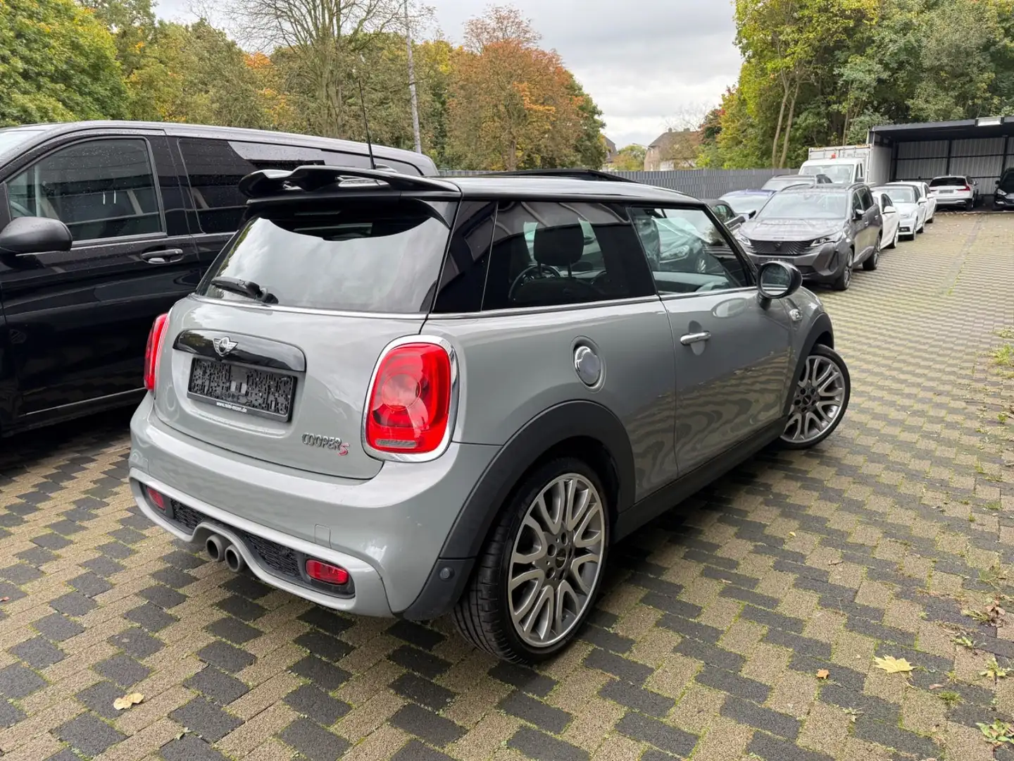 MINI Cooper S Navi Leder HUD LED S-Dach H&K Kamera Grau - 2