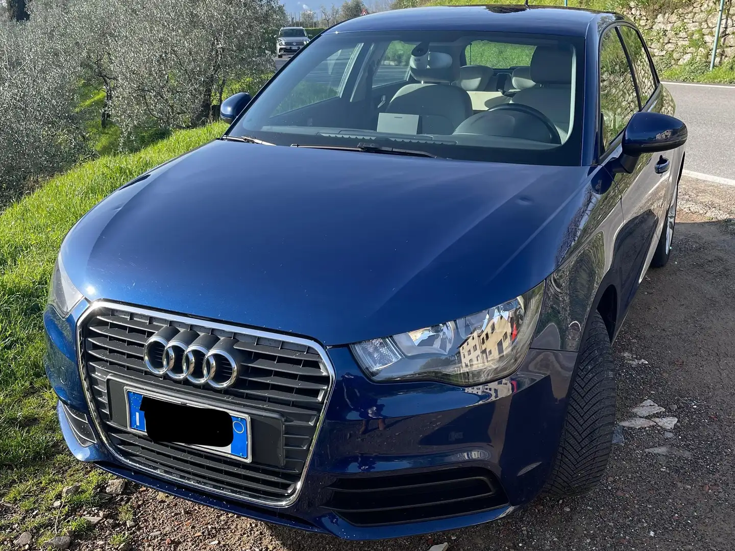 Audi A1 A1 2014 Sportback 1.6 tdi Attraction 90cv Blu/Azzurro - 1
