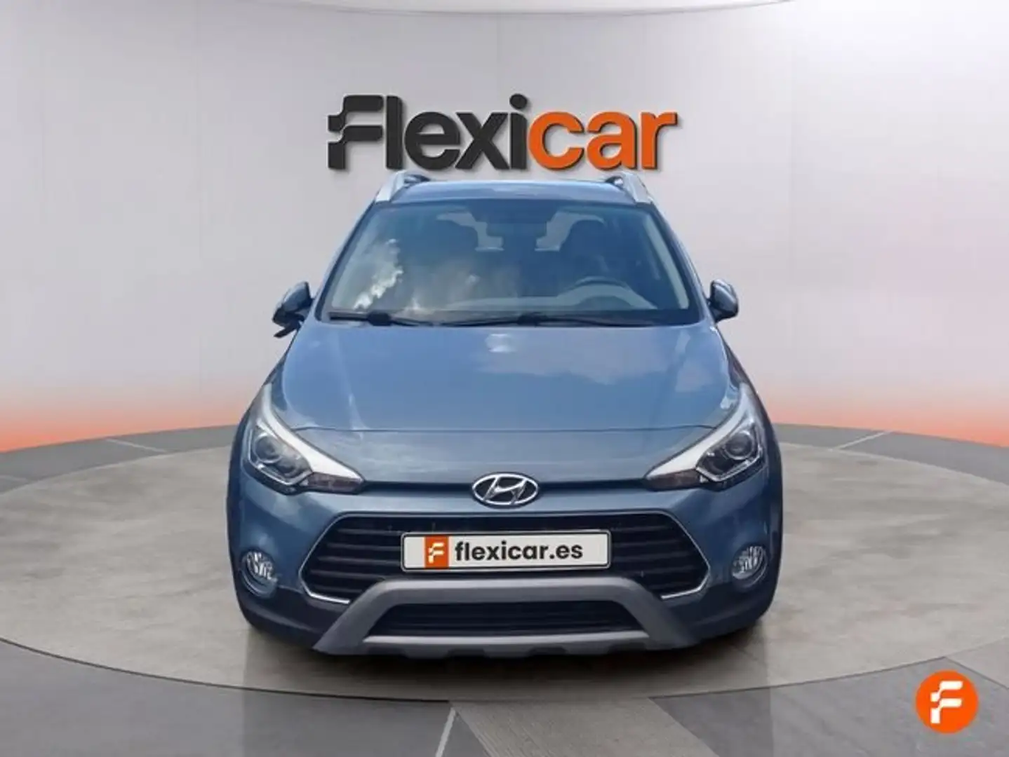 Hyundai i20 1.0 TGDI 88kW (120CV) BlueDrive Style Gris - 2
